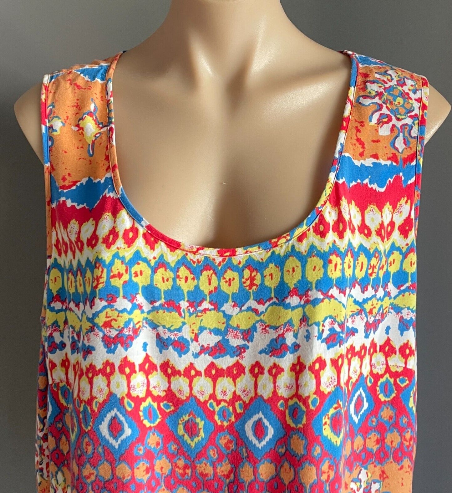 ROCKMANS Colourful Print Sleeveless Top Size 16 Lightweight Great Traveller NEW