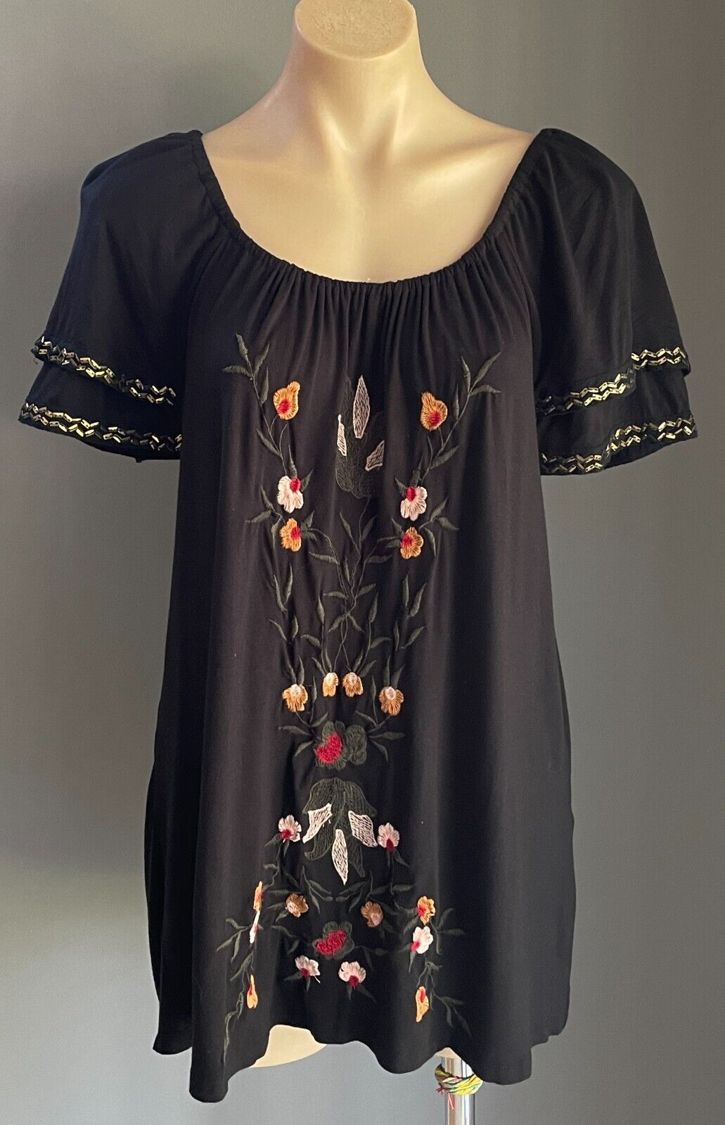 ROCKMANS Tunic Top Black Floral Embroidery Short Ruffle  Off Shoulder Sz M 12