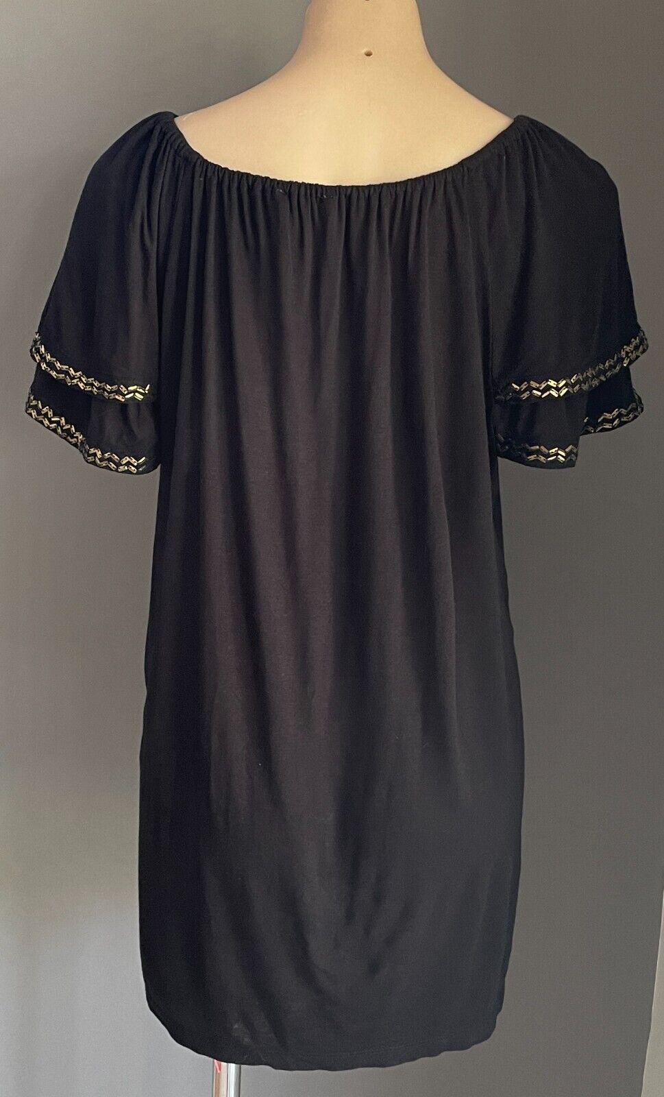 ROCKMANS Tunic Top Black Floral Embroidery Short Ruffle  Off Shoulder Sz M 12