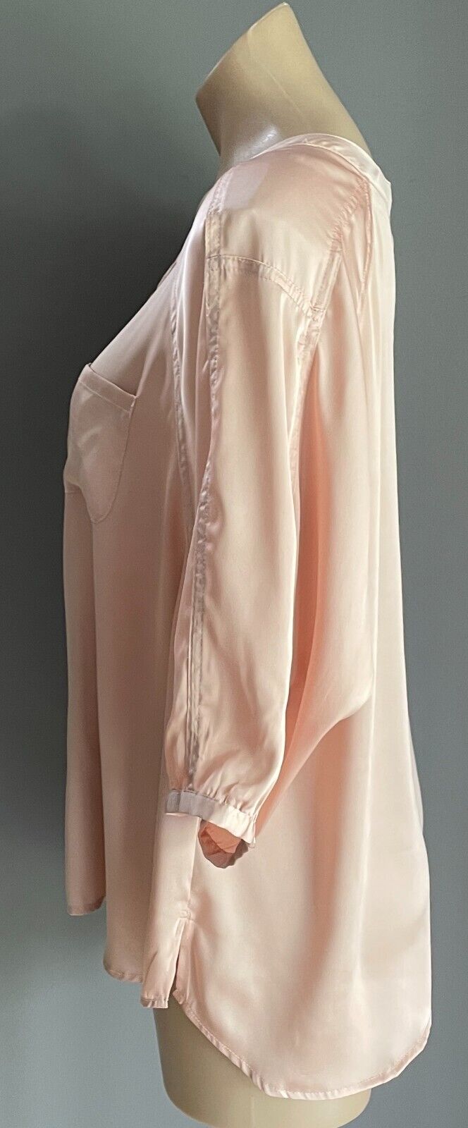 ROCKMANS Champagne Blush Pink Blouse 3/4 Sleeve Button Front Satin Silky Size 18