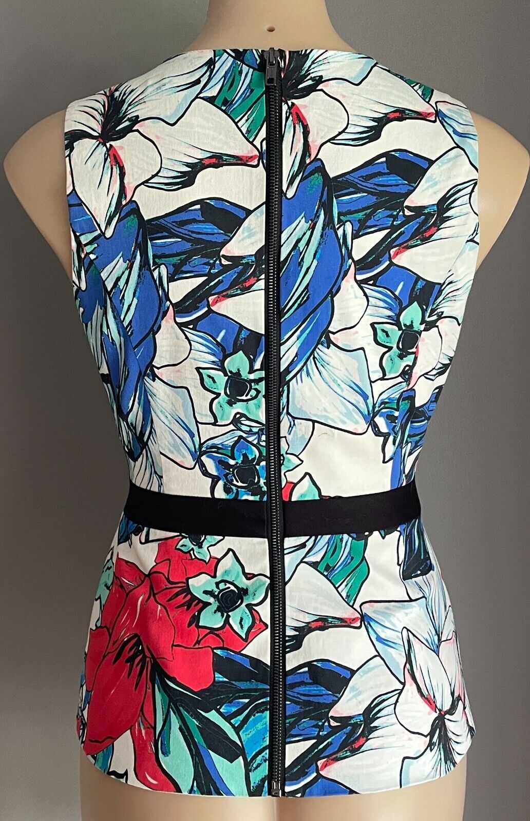 PORTMANS Top Multicoloured Floral Sleeveless Blouse Peplum Waist Lined Sz 8 10