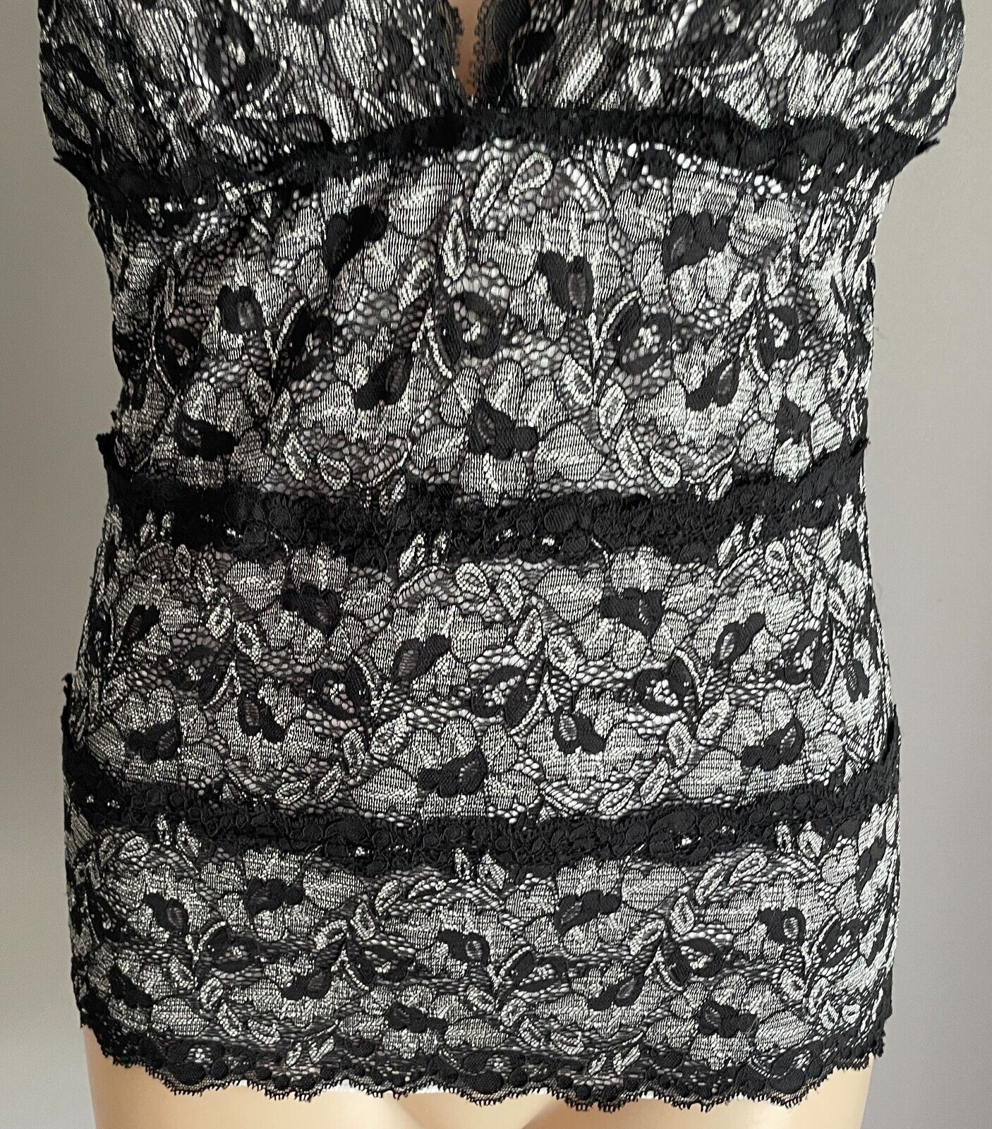 PORTMANS Top Black Floral Lace & White Lining Cami Adjustable Straps Size S 2004