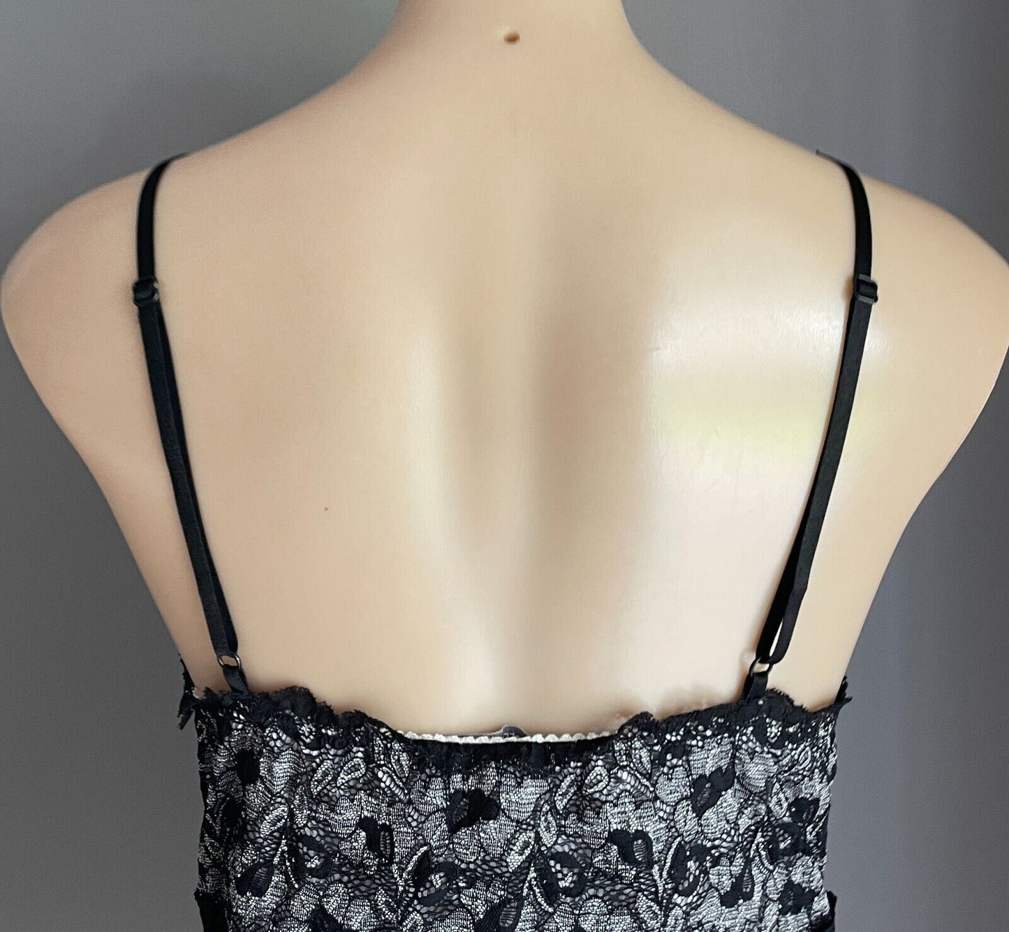 PORTMANS Top Black Floral Lace & White Lining Cami Adjustable Straps Size S 2004