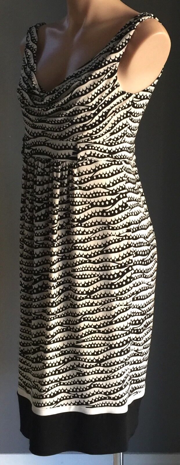 BASQUE PETITES Dress Black & Ivory Print Cowl Neck Stretch Belt Loop Sz S 8 10
