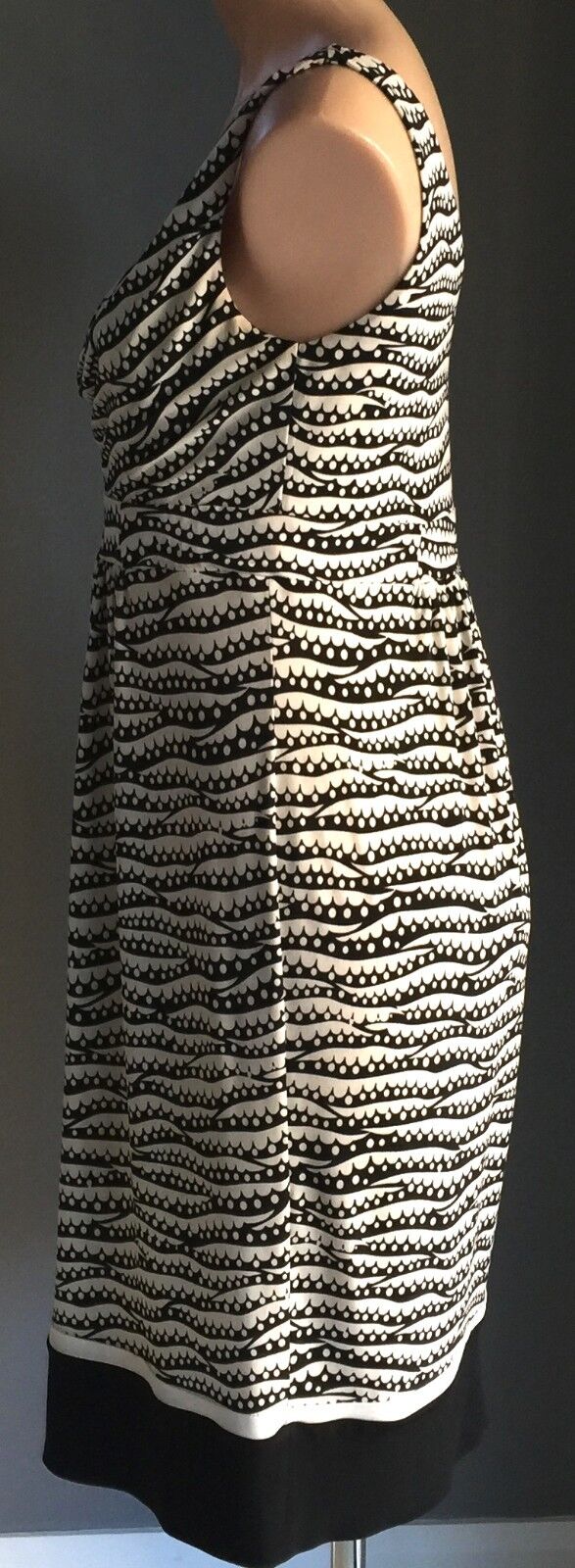 BASQUE PETITES Dress Black & Ivory Print Cowl Neck Stretch Belt Loop Sz S 8 10
