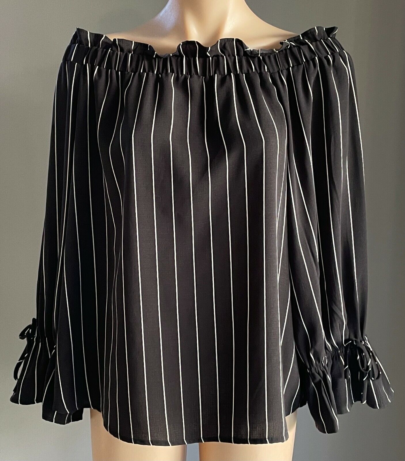 BASQUE Top Blouse Black White Stripe Bracelet Length Sleeve Off Shoulder Size 16