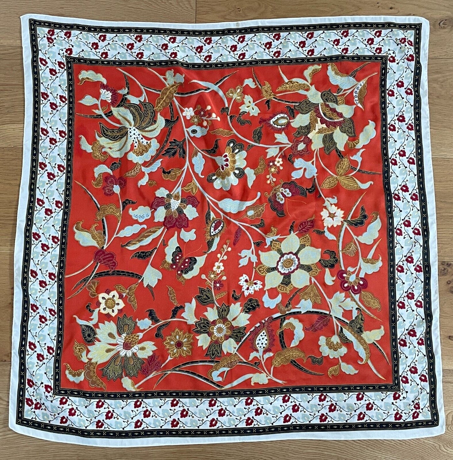 BASQUE Neck Scarf Red White Black Mint Floral Print 89cm Square Gorgeous NEW