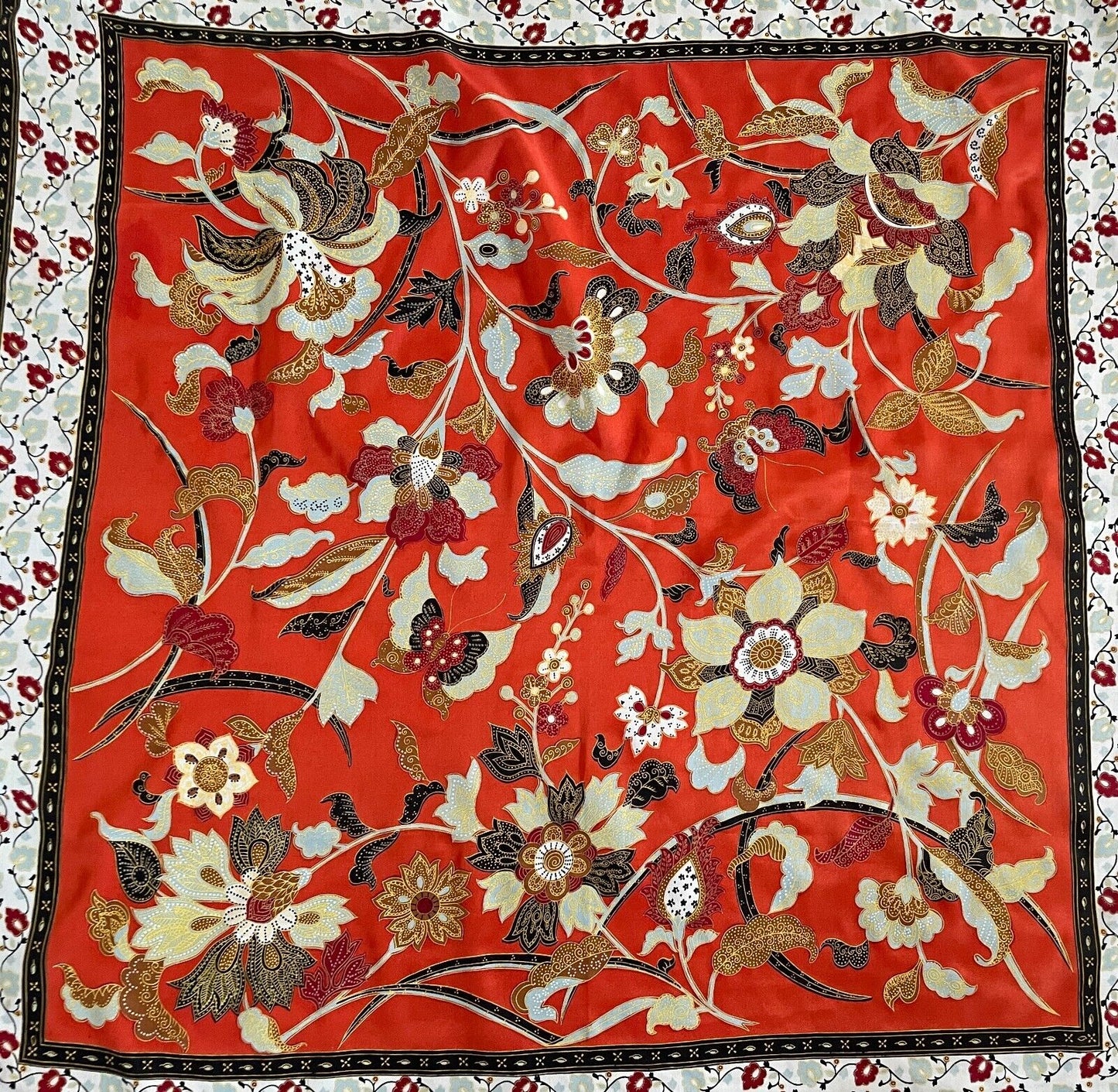 BASQUE Neck Scarf Red White Black Mint Floral Print 89cm Square Gorgeous NEW