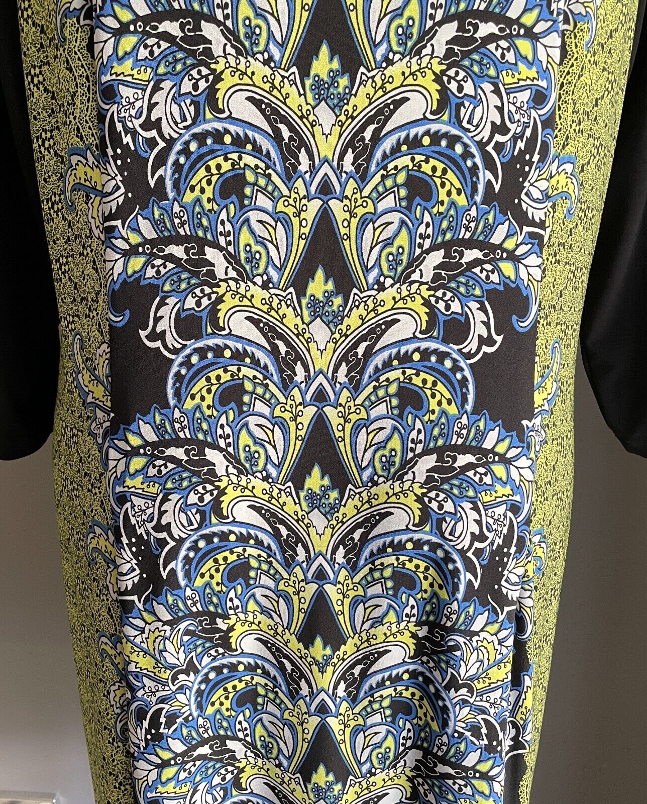 BASQUE WOMAN Stretch Sheath Dress Black White Yellow Blue Print Plus Size 22