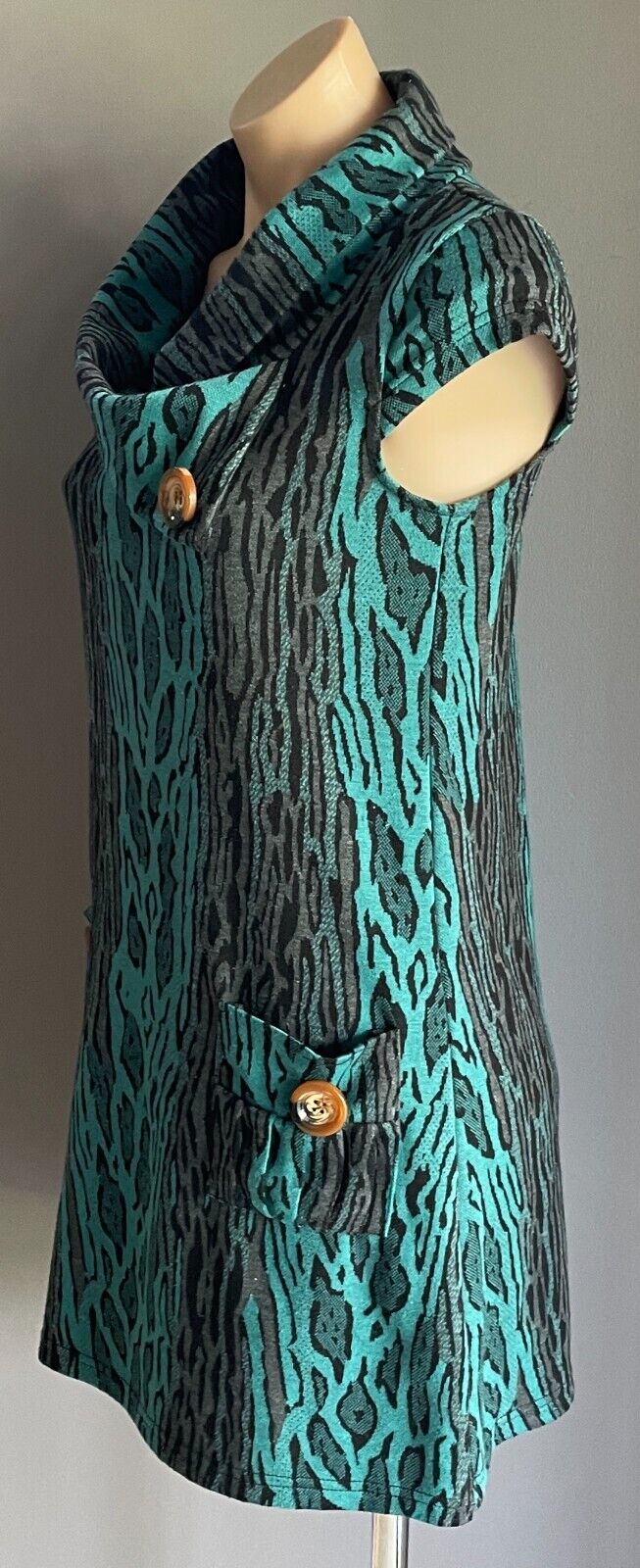 FILO Dress Aqua Black Grey A-Line Size 8 10 Shawl Collar Cap Sleeve Short Length
