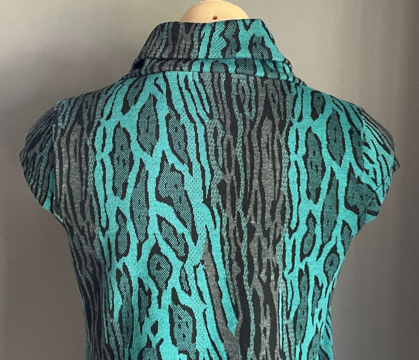 FILO Dress Aqua Black Grey A-Line Size 8 10 Shawl Collar Cap Sleeve Short Length