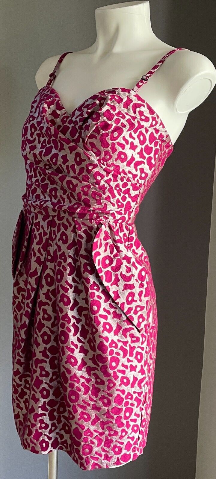 TATTOO Mini Dress Fuchsia Pink & Pink Animal Print Sleeveless Sheath Size 8 NEW