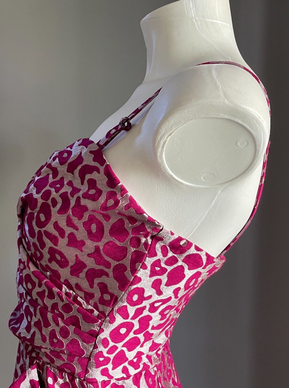 TATTOO Mini Dress Fuchsia Pink & Pink Animal Print Sleeveless Sheath Size 8 NEW