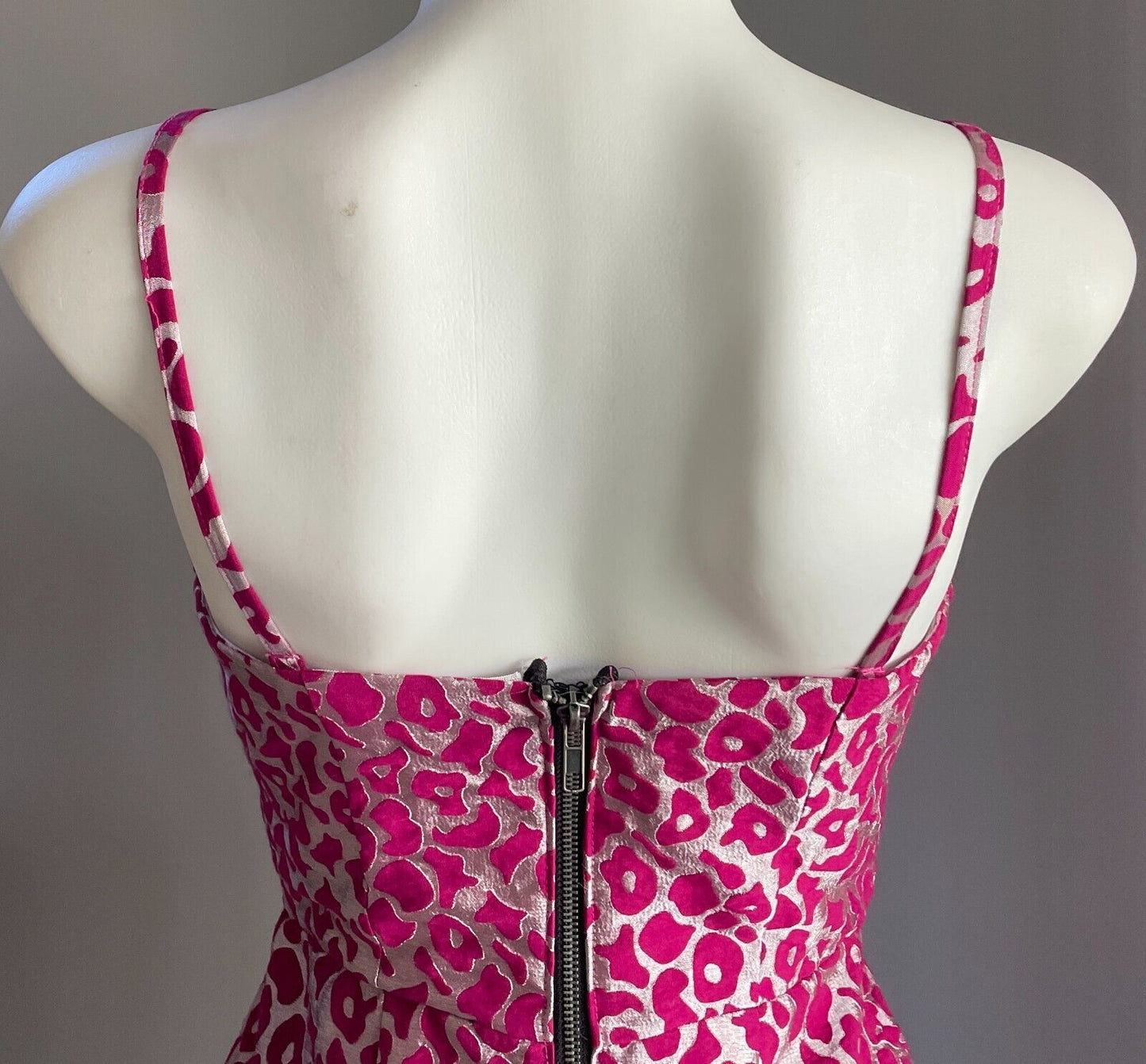 TATTOO Mini Dress Fuchsia Pink & Pink Animal Print Sleeveless Sheath Size 8 NEW