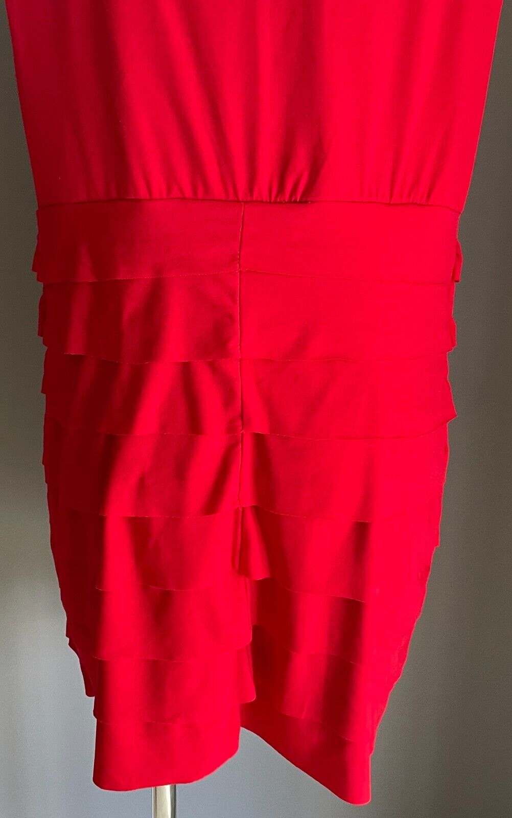 CAPTURE Red Dress Sleeveless Stretch Tier Hem Mini Cross Over V-Neck Size 20