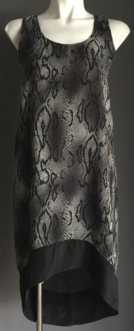 DECJUBA Top Dip Hem Dress Grey & Black Animal Print Sleeveless Ladies Size 8 NEW