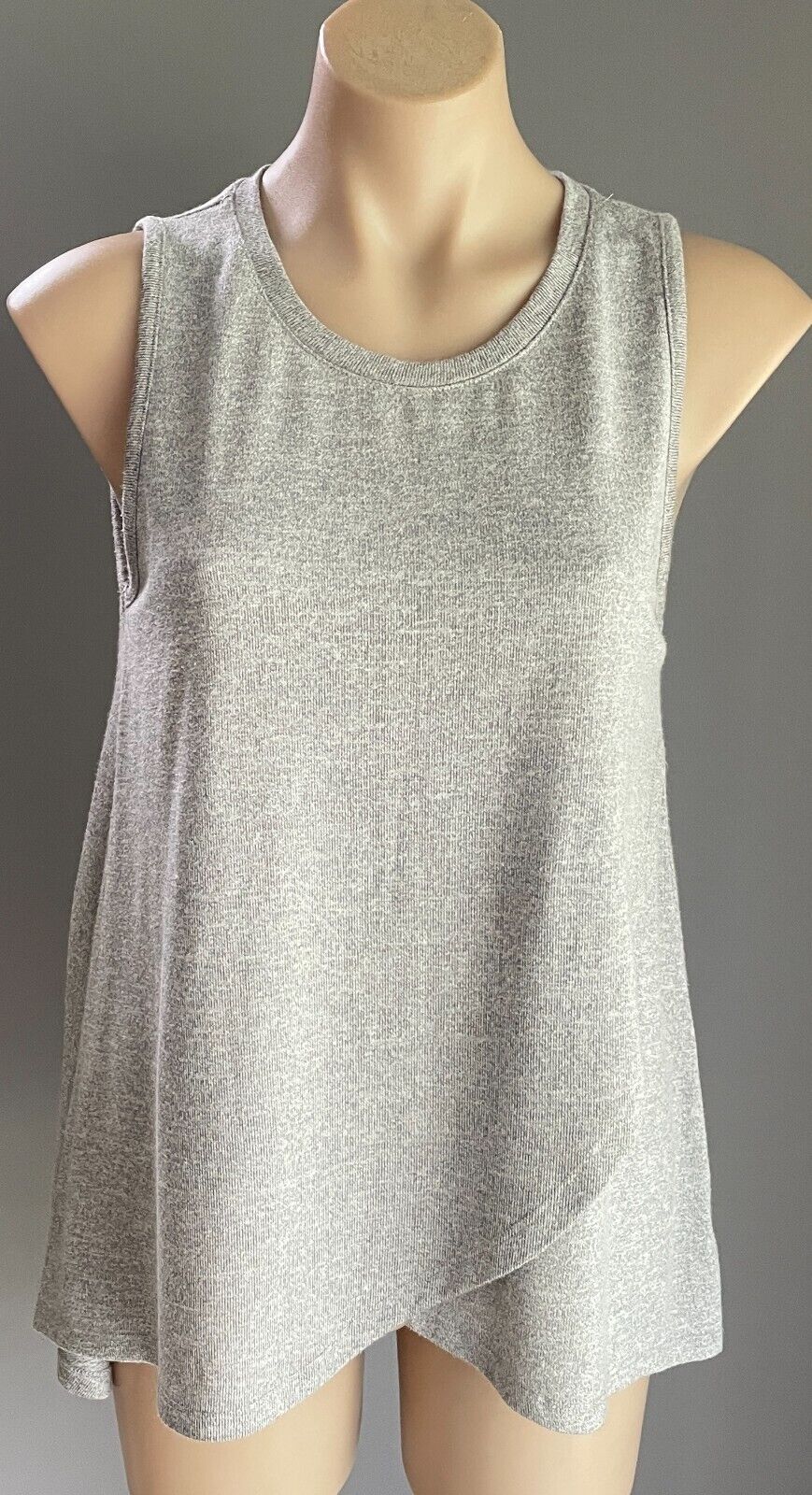 DECJUBA Top Grey Marl Sleeveless Blouse Round Cross Over Hi-Lo Hem Size S 10