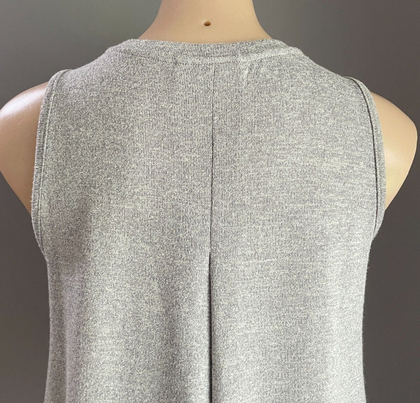 DECJUBA Top Grey Marl Sleeveless Blouse Round Cross Over Hi-Lo Hem Size S 10