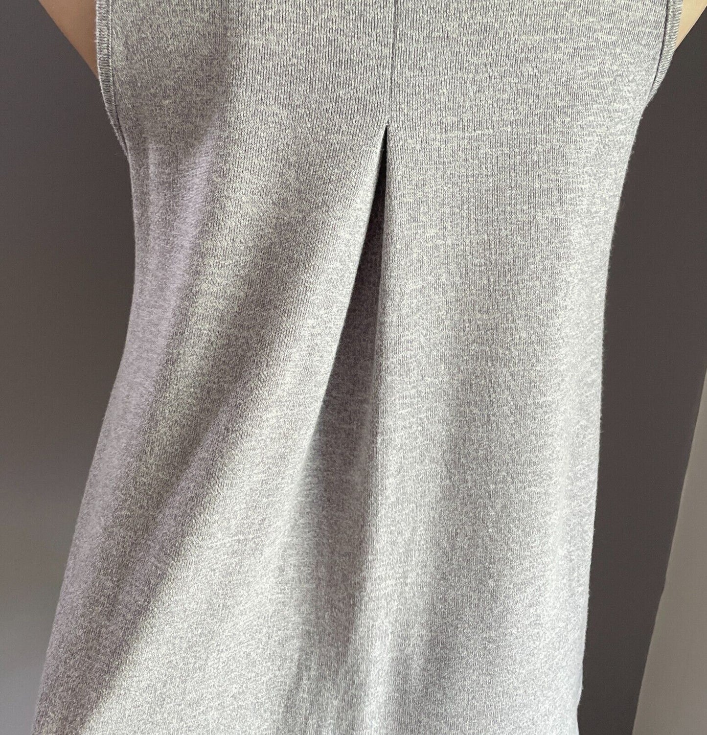 DECJUBA Top Grey Marl Sleeveless Blouse Round Cross Over Hi-Lo Hem Size S 10