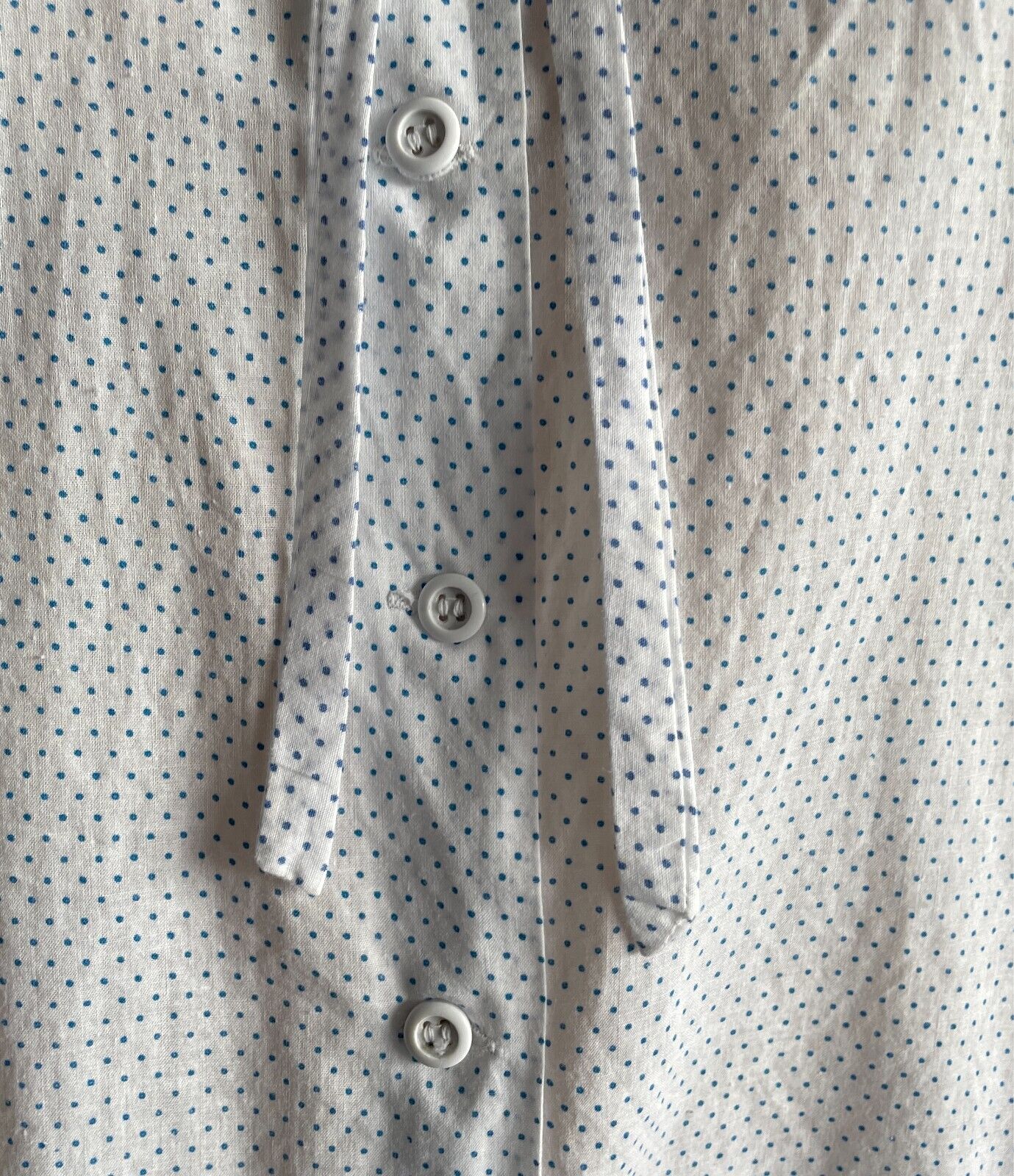 CHERRY LANE White Blue Polka Dot Button Top Neck Tie Blouse Size M Cotton 1980's