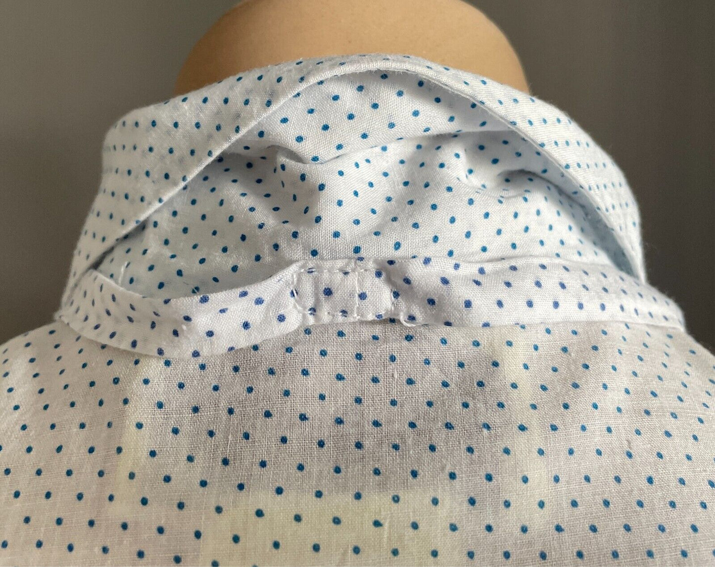 CHERRY LANE White Blue Polka Dot Button Top Neck Tie Blouse Size M Cotton 1980's