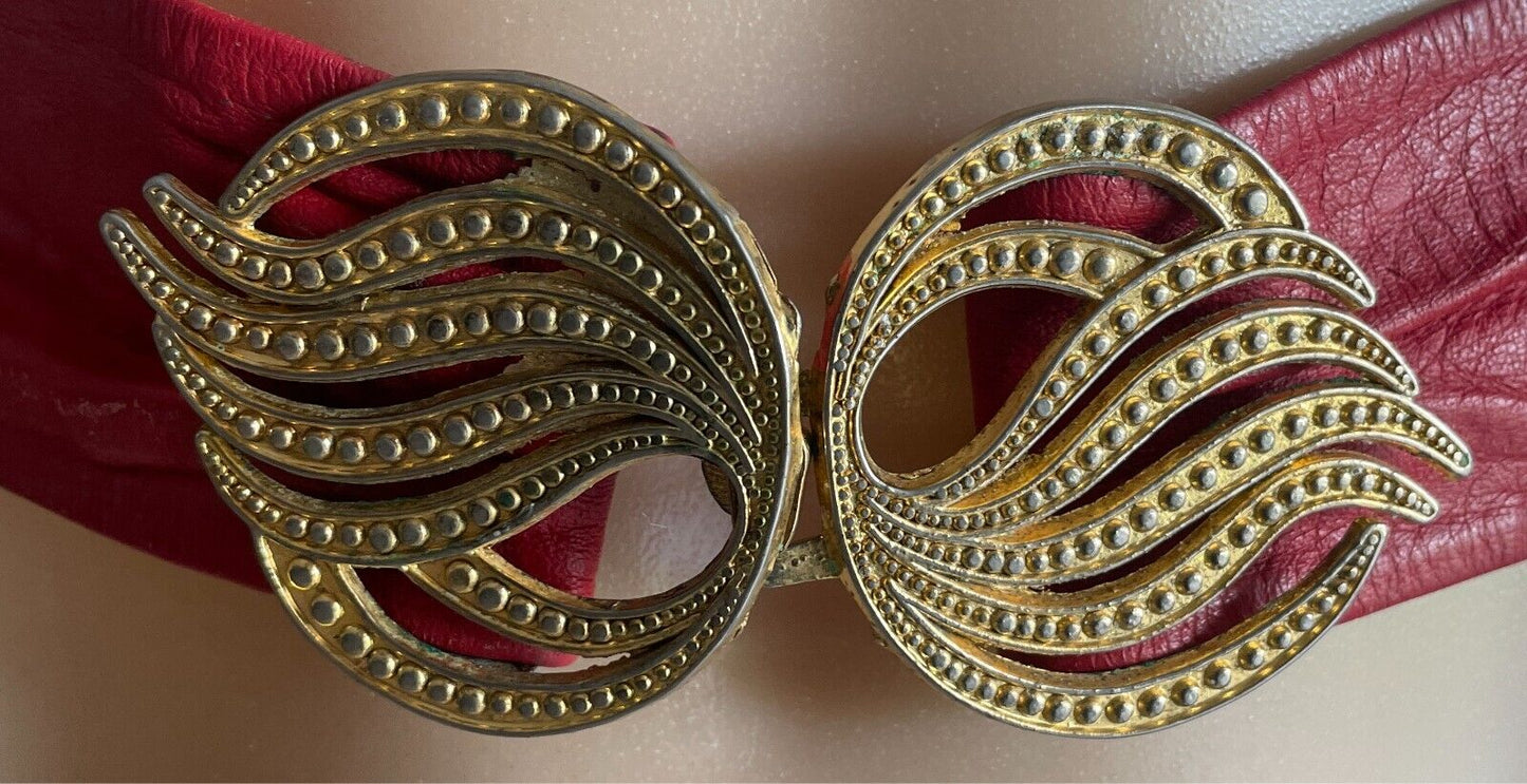 LEATHER Belt CARLO Red w Large Engraved Gold Tone Interlocking Buckle Size 8-10