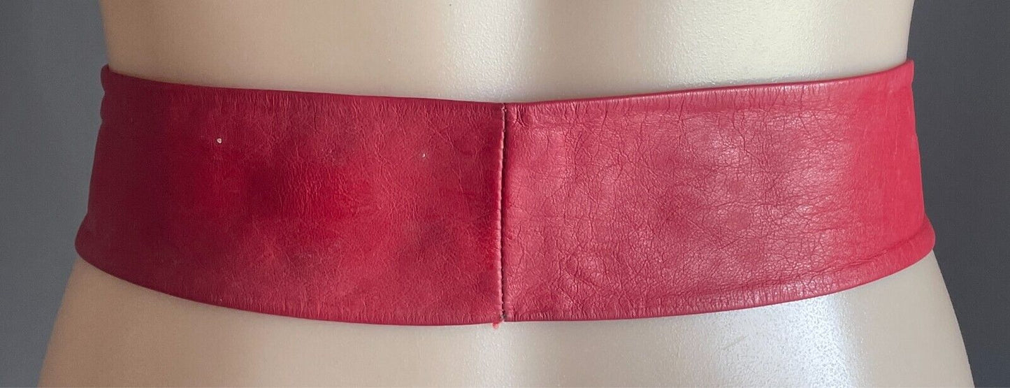 LEATHER Belt CARLO Red w Large Engraved Gold Tone Interlocking Buckle Size 8-10