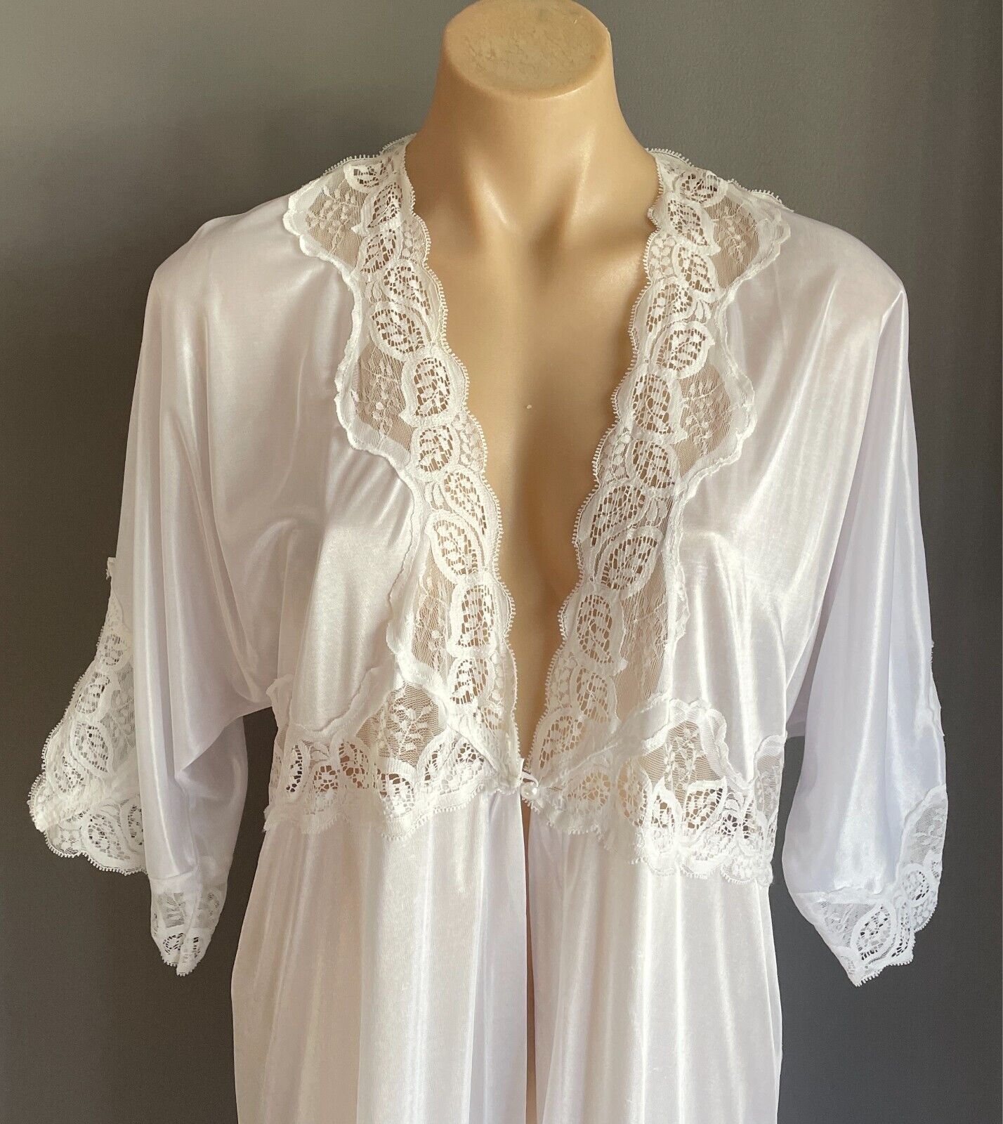 CONFEZZIONE ANTONELLA Dressing Gown White Short Sleeves Lace Trim Robe Size L