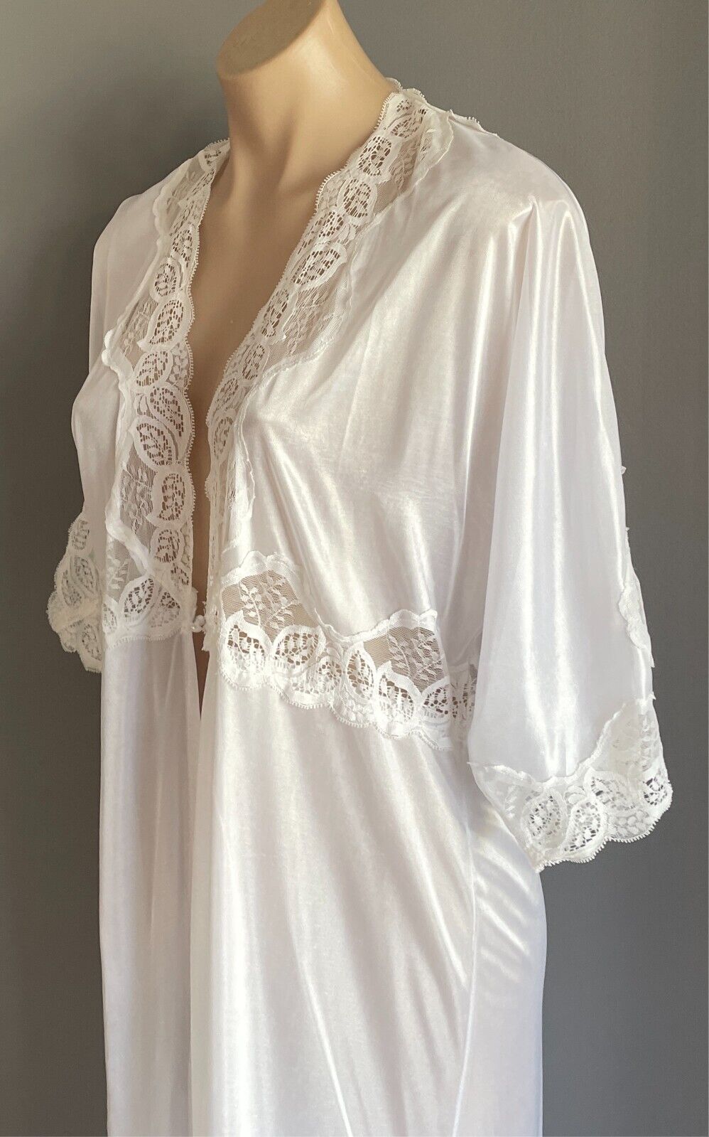 CONFEZZIONE ANTONELLA Dressing Gown White Short Sleeves Lace Trim Robe Size L