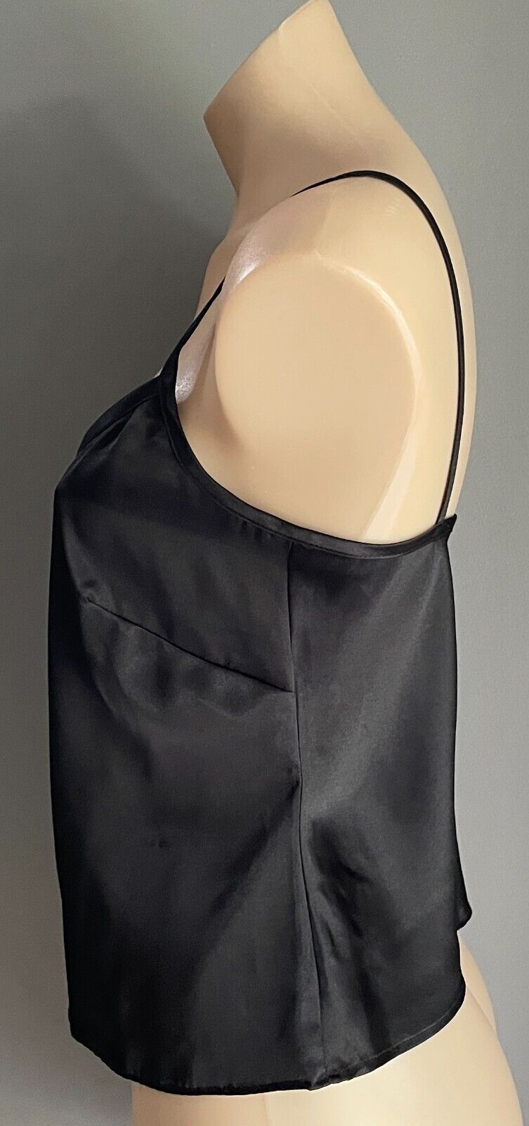CUE Top Cami Black Satin Sleeveless Camisole Size 10 Super Versatile NEW
