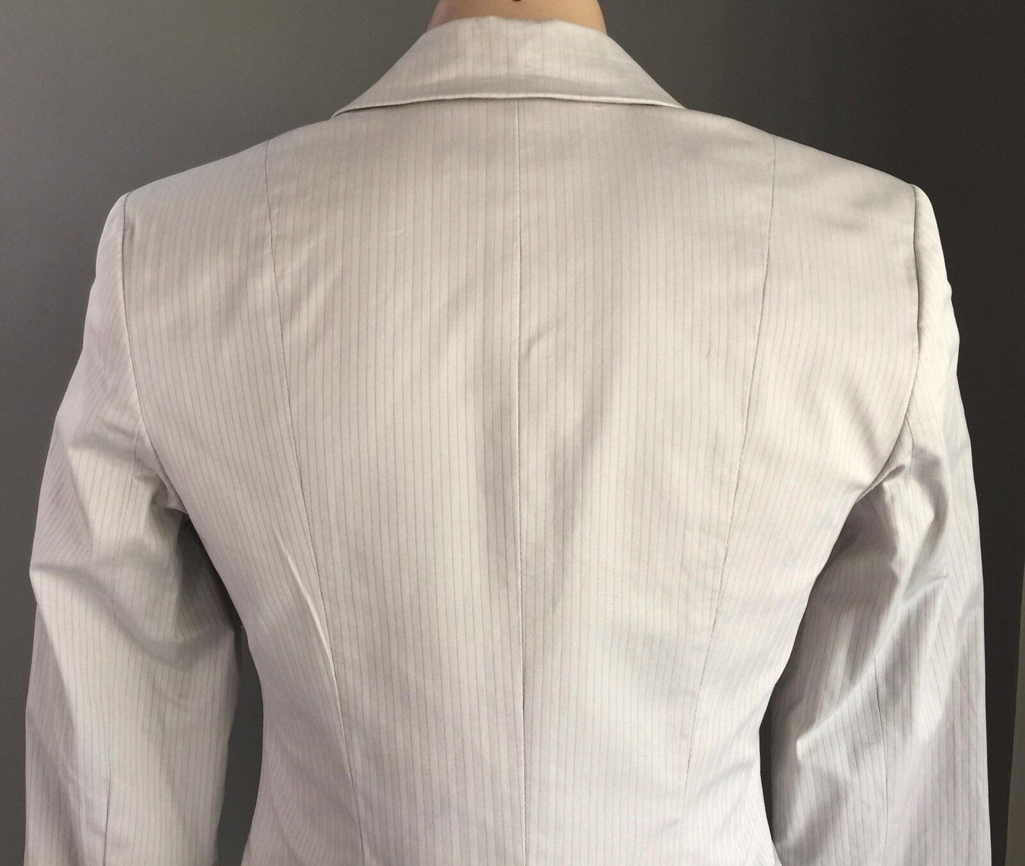 CUE Blazer Beige & Taupe Pinstripe Single Breasted Long Sleeve Jacket Size 8 10