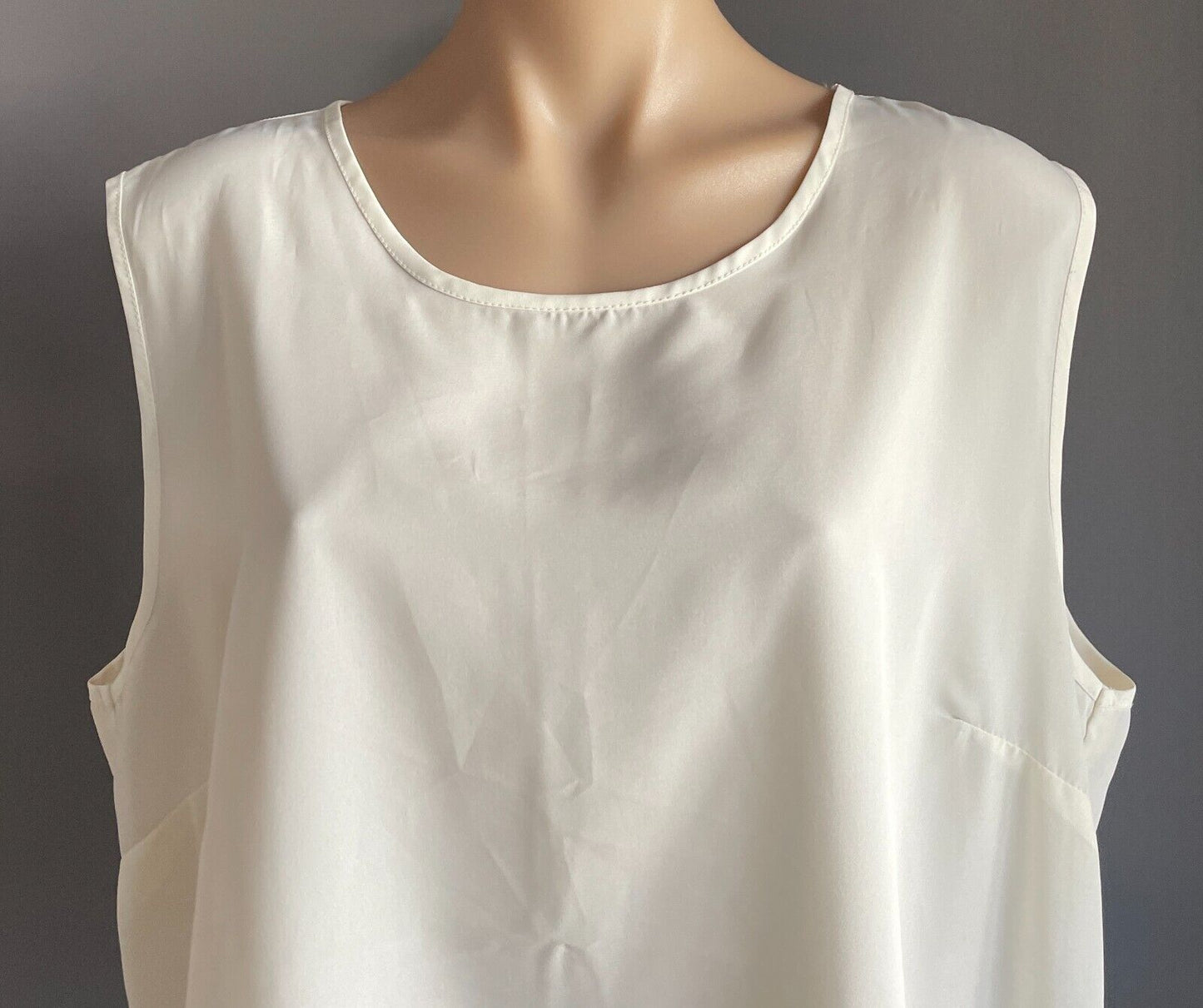 MILLERS Top Camisole Off White Sleeveless Round Neck Blouse Plus Size 20