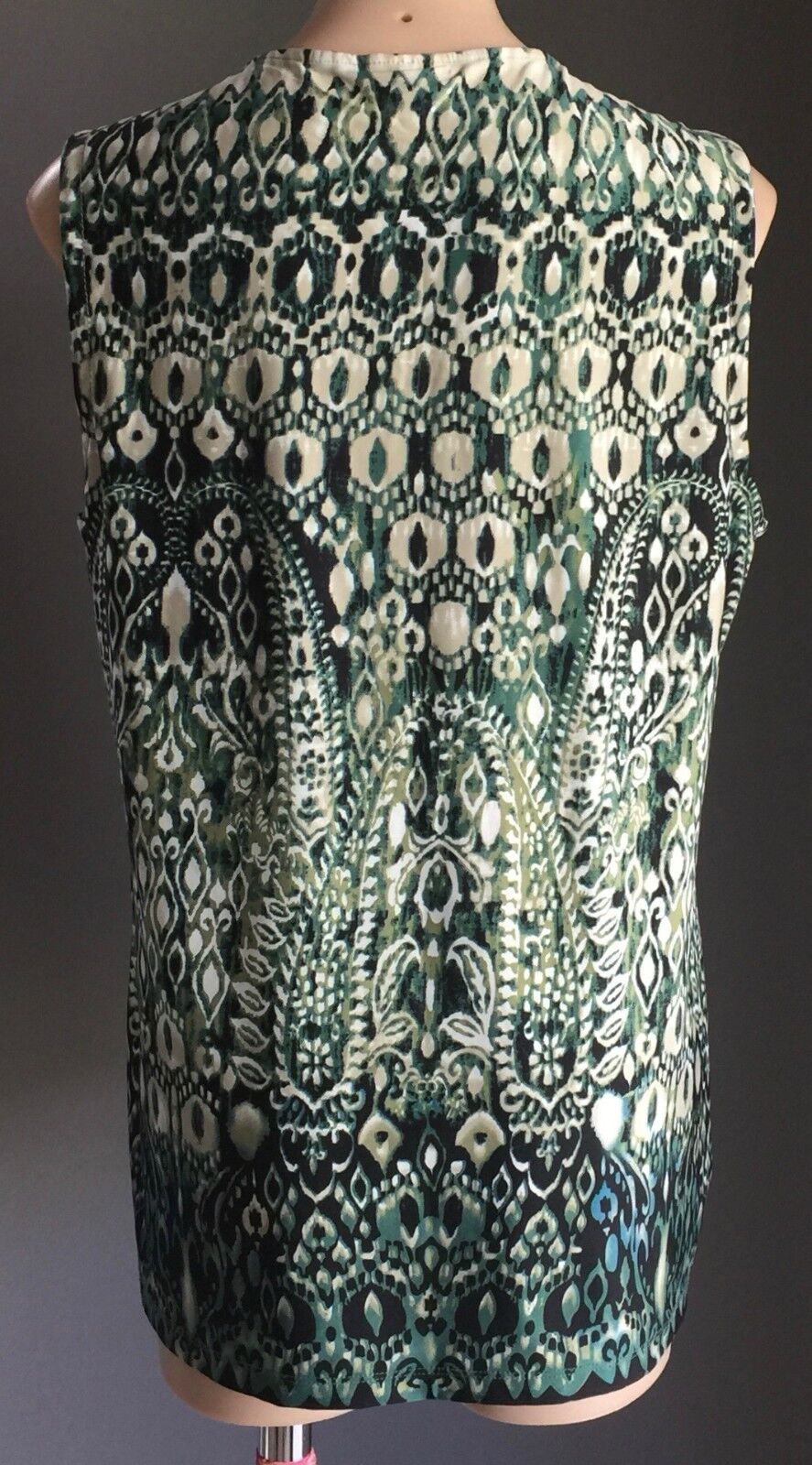 MILLERS Top Tank Green Khaki & White Print Sleeveless Tee Plus Size 18