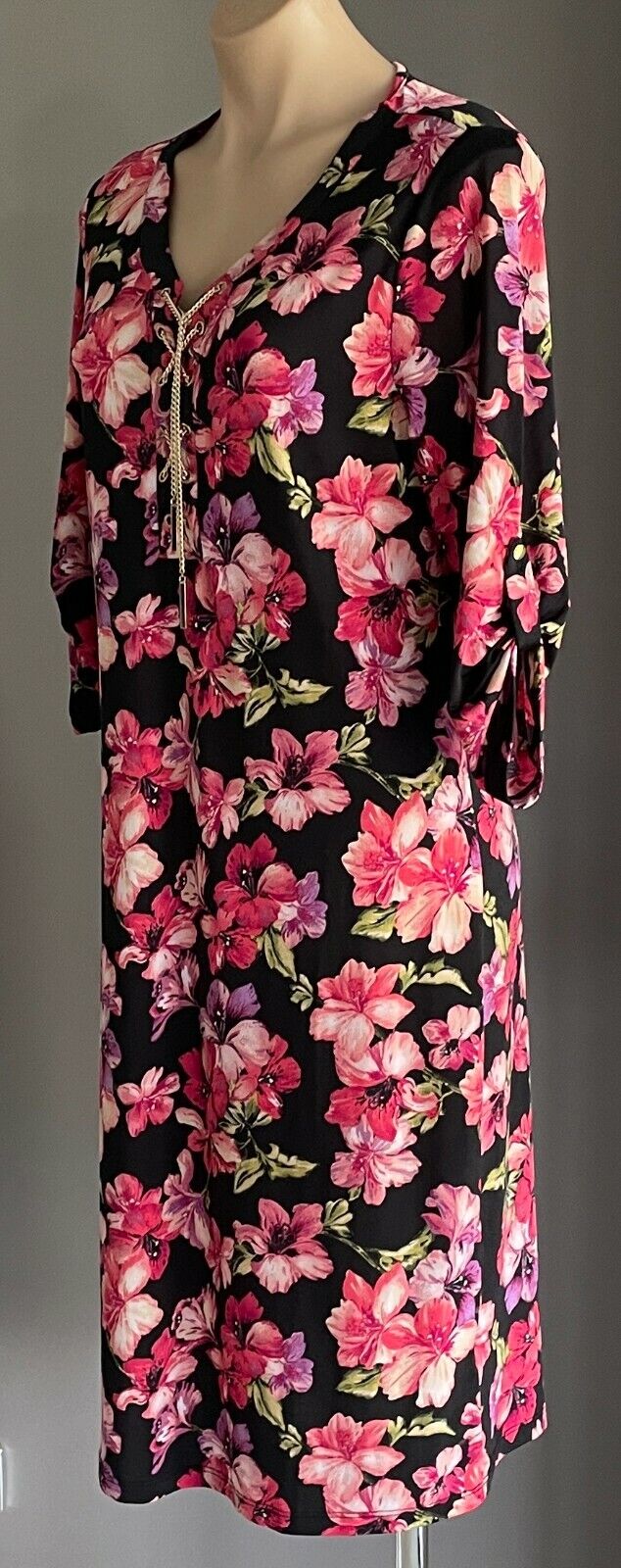 MILLERS WOMAN Dress Midi Black Floral 3/4 Sleeve Stretch Gold Chain Size 10