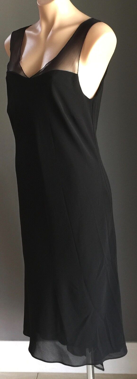 MILLERS Dress Sheath Black Sleeveless Ladies Size 12 Sleek Stunning LBD