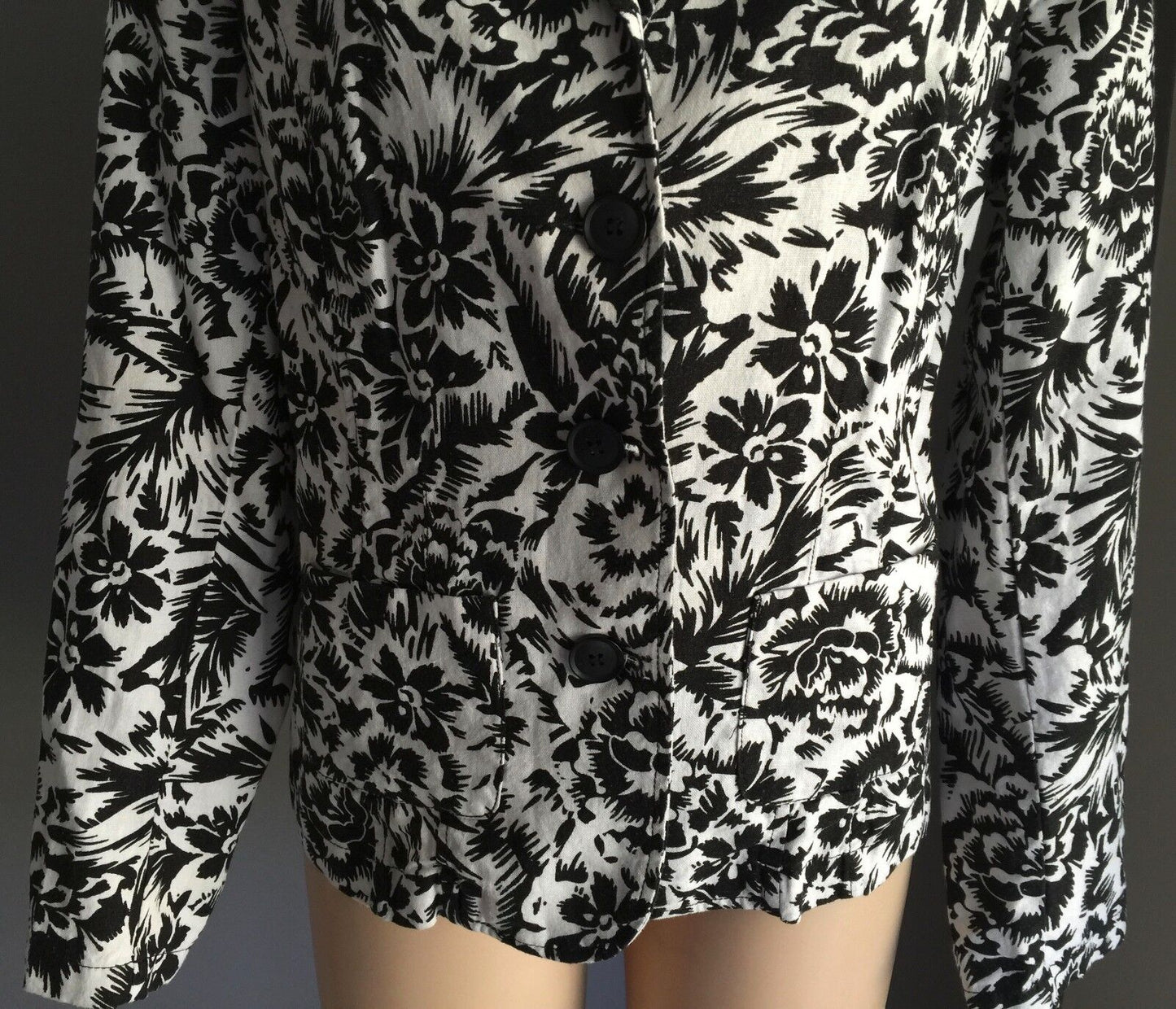 MILLERS Denim Jacket Black White Linen Blend Floral Print Ladies Sz 12 Gorgeous