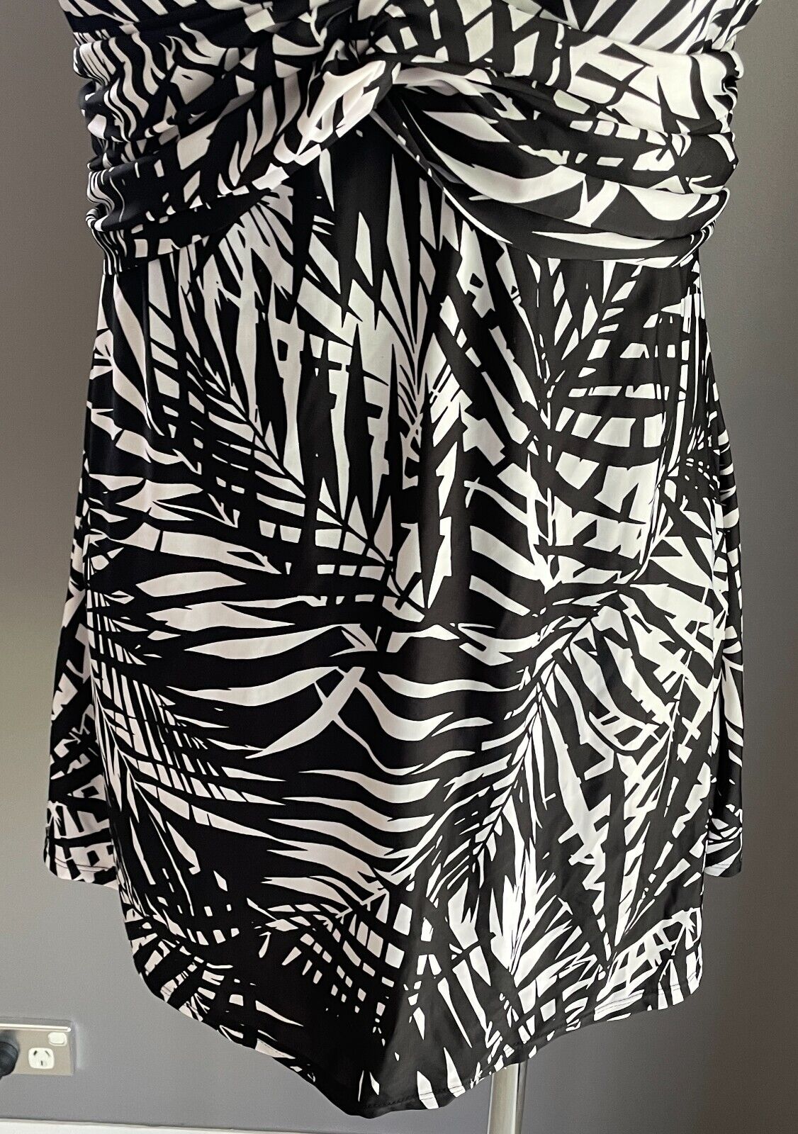 MILLERS One Piece Swim Suit Black White Swim Dress Bathers Pool Beach Cruise 20