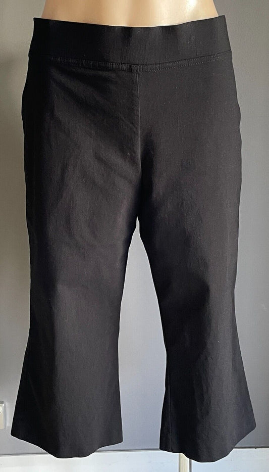 REGATTA PETITES Pants Black Stretch Cropped Size 14 Elastic Waist Straight Leg