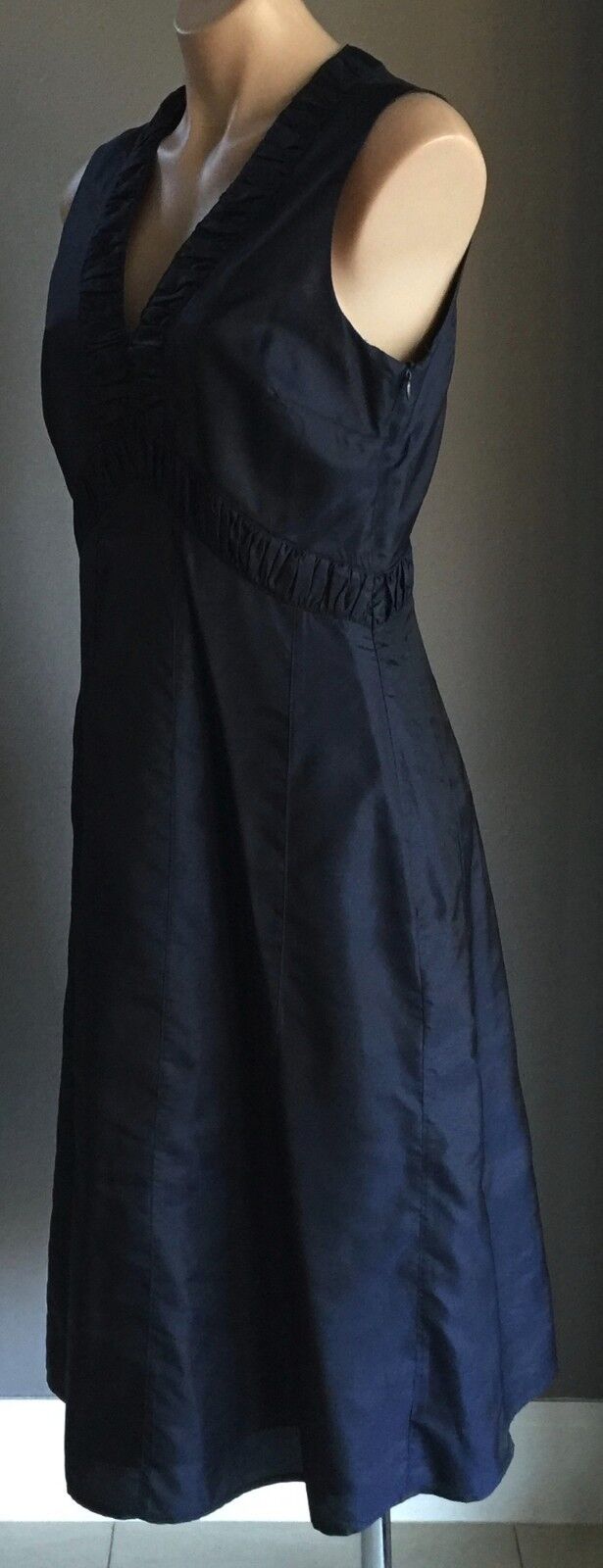 RODNEY CLARK Dress Navy Satin Look & Feel Sleeveless A-line Ladies Size 10