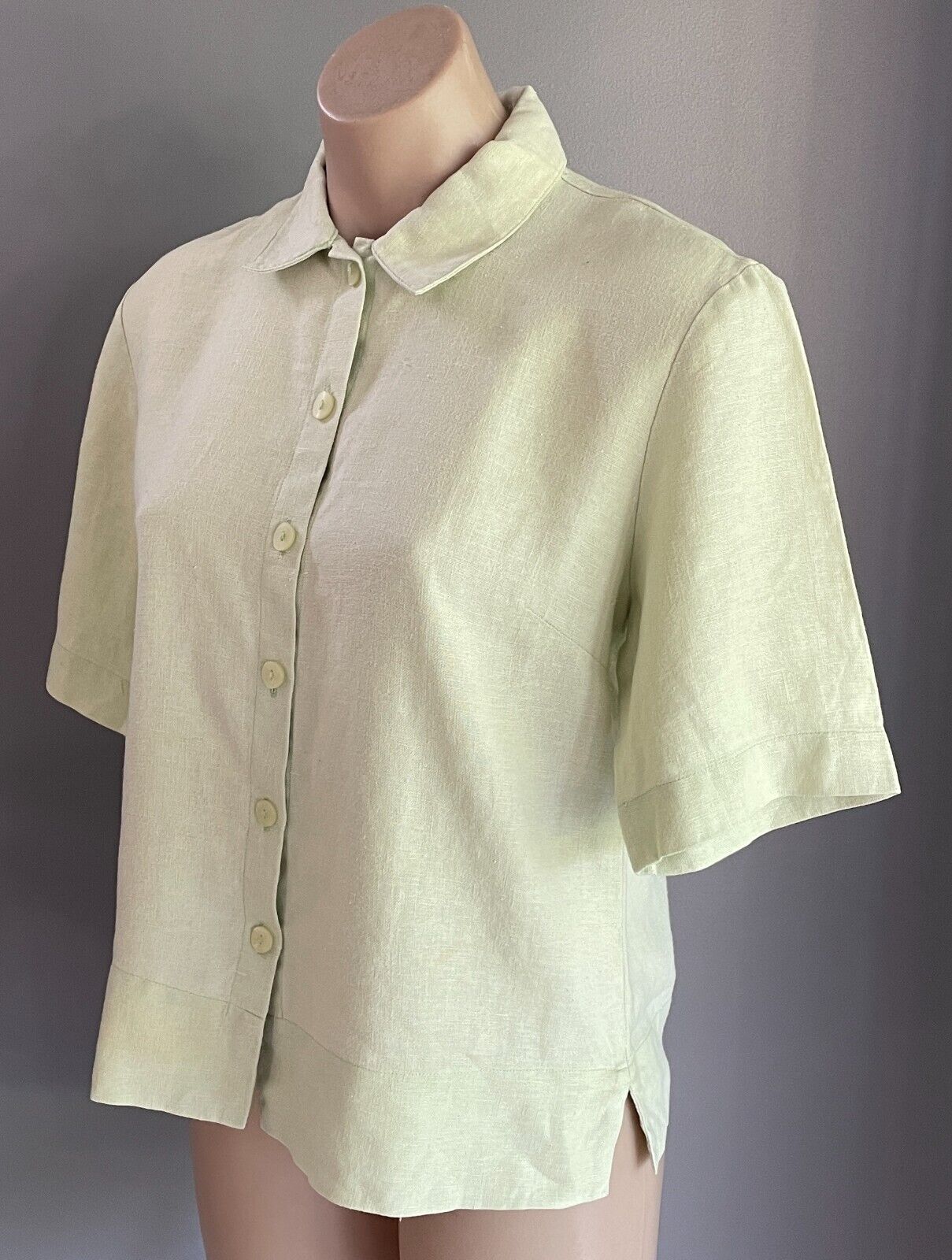 RODNEY CLARKE Shirt  Button Front Light Green Size 10 Linen Fabric Short Sleeve