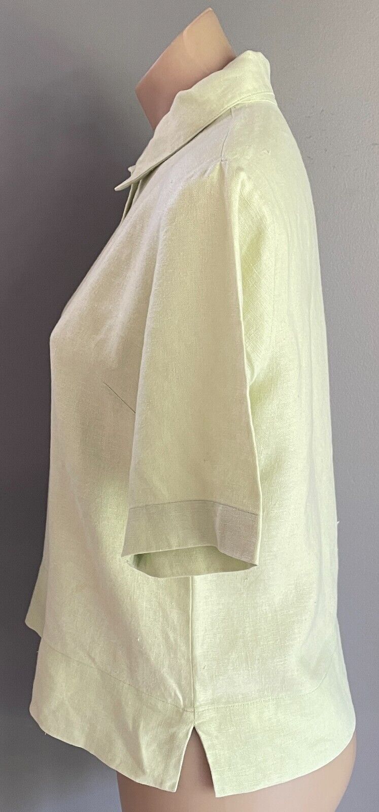 RODNEY CLARKE Shirt  Button Front Light Green Size 10 Linen Fabric Short Sleeve