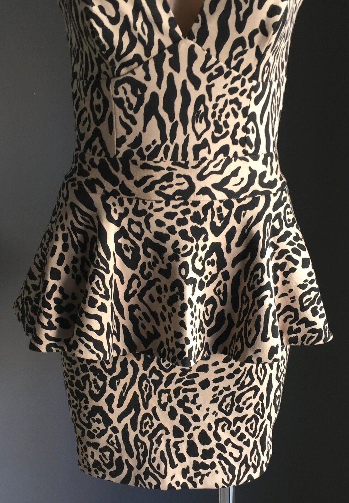 ASOS Dress Stretch Animal Print Peplum Waist Black Beige Size 8 10 Stunning NEW