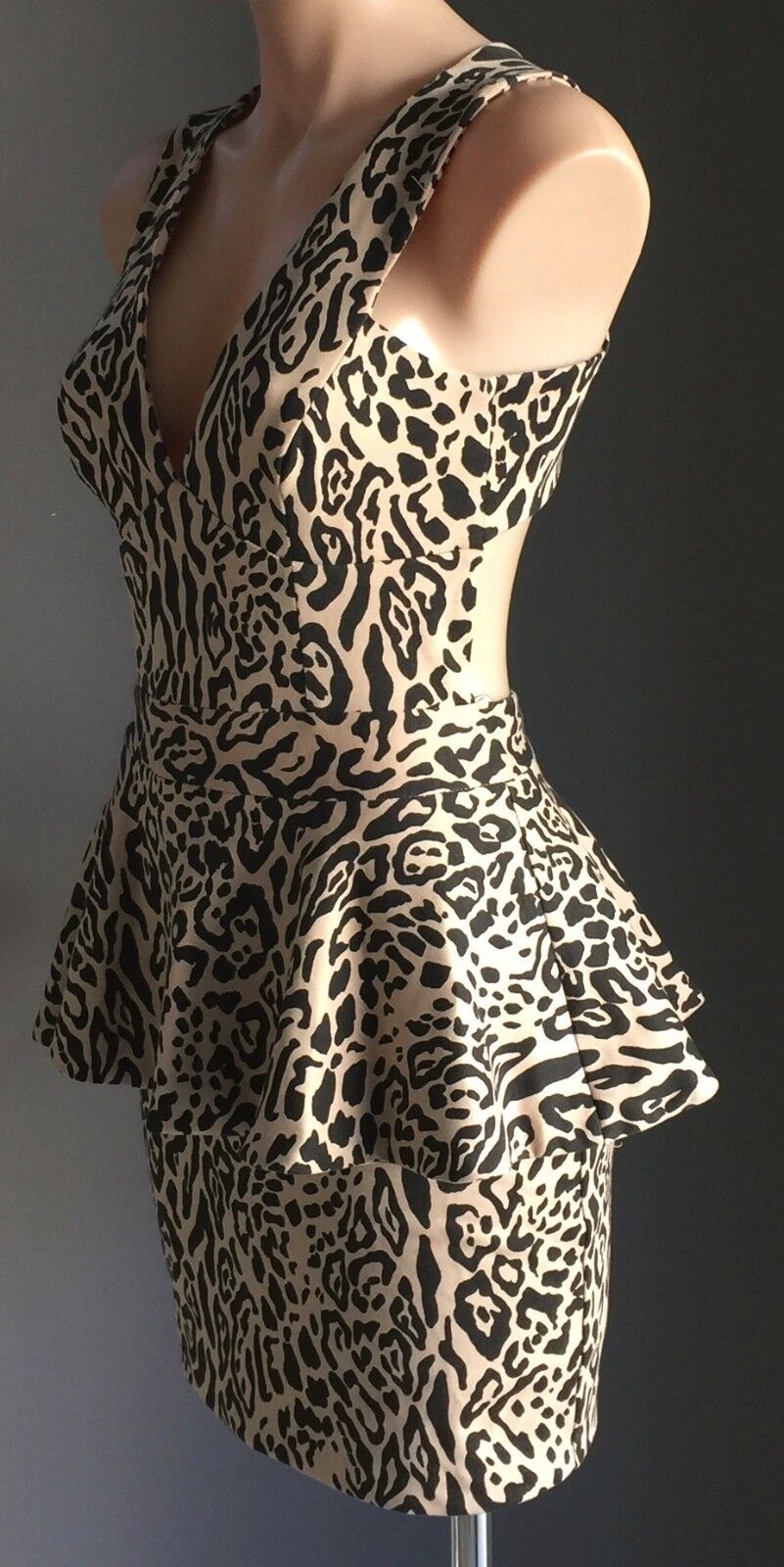ASOS Dress Stretch Animal Print Peplum Waist Black Beige Size 8 10 Stunning NEW