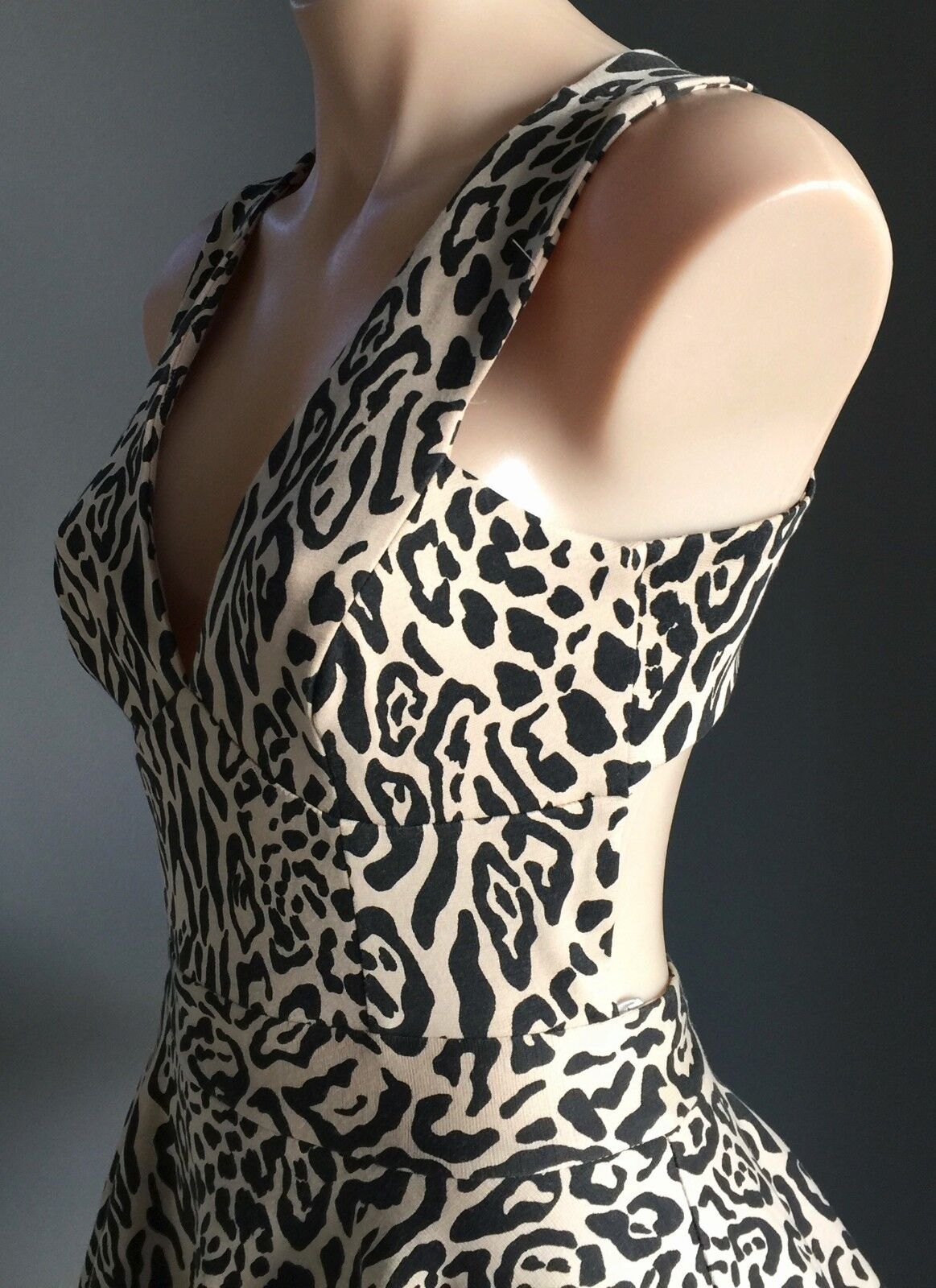 ASOS Dress Stretch Animal Print Peplum Waist Black Beige Size 8 10 Stunning NEW