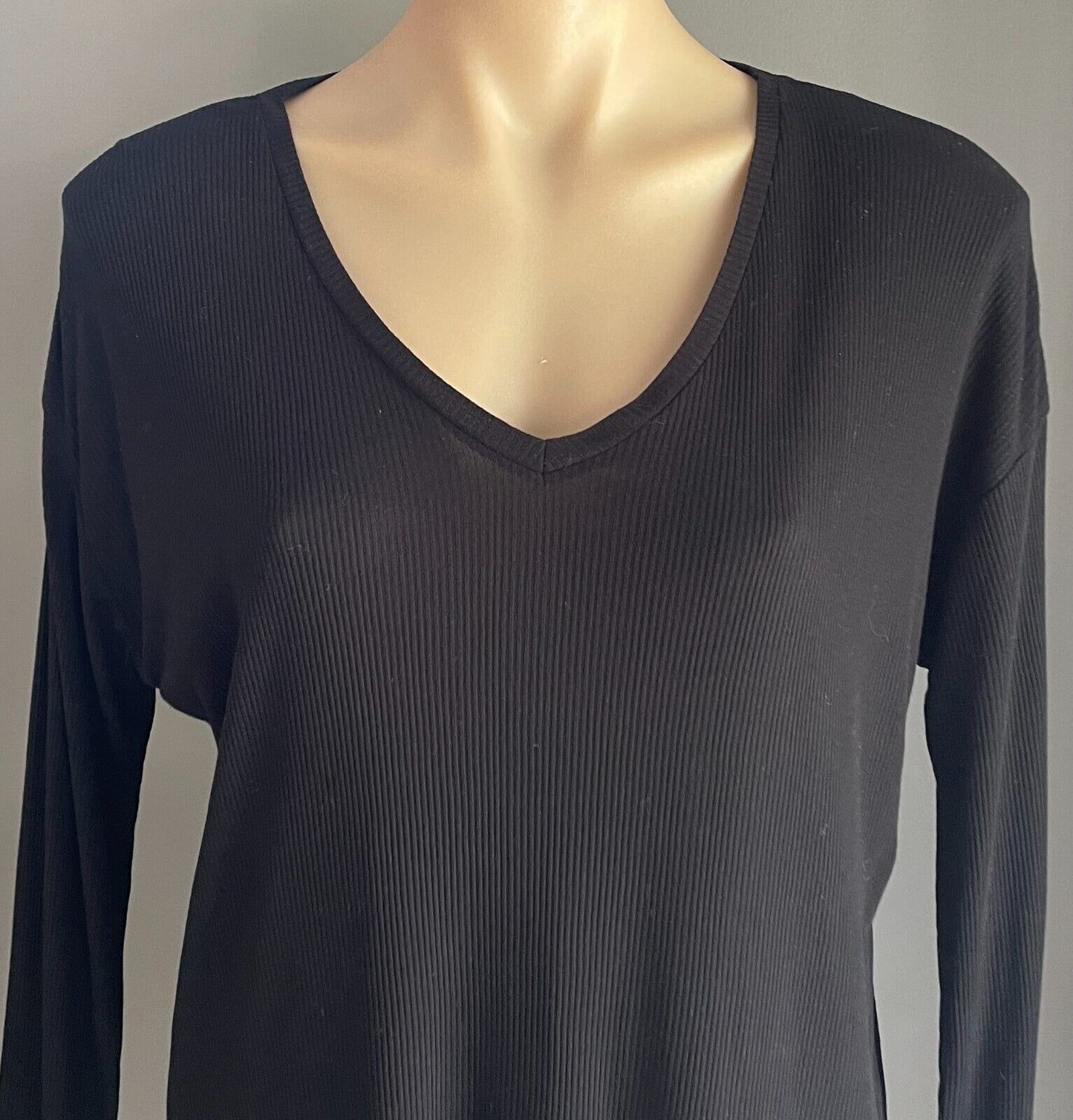 ASOS Hi Lo Top Black Ribbed Stretch Long Sleeve Hem Casual Top Size 10 NEW