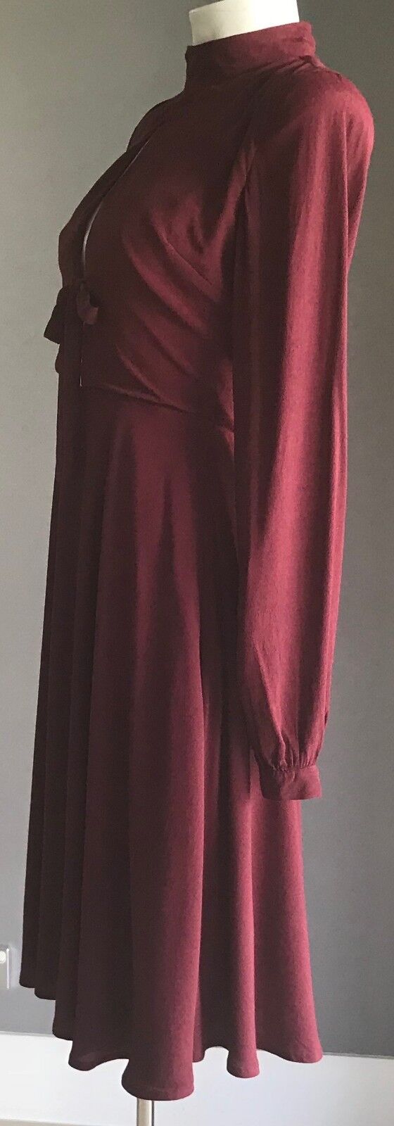 GLAMOROUS TALL ASOS Dress Tie at Chest Long Sleeve Burgundy Berry Size 8 NEW