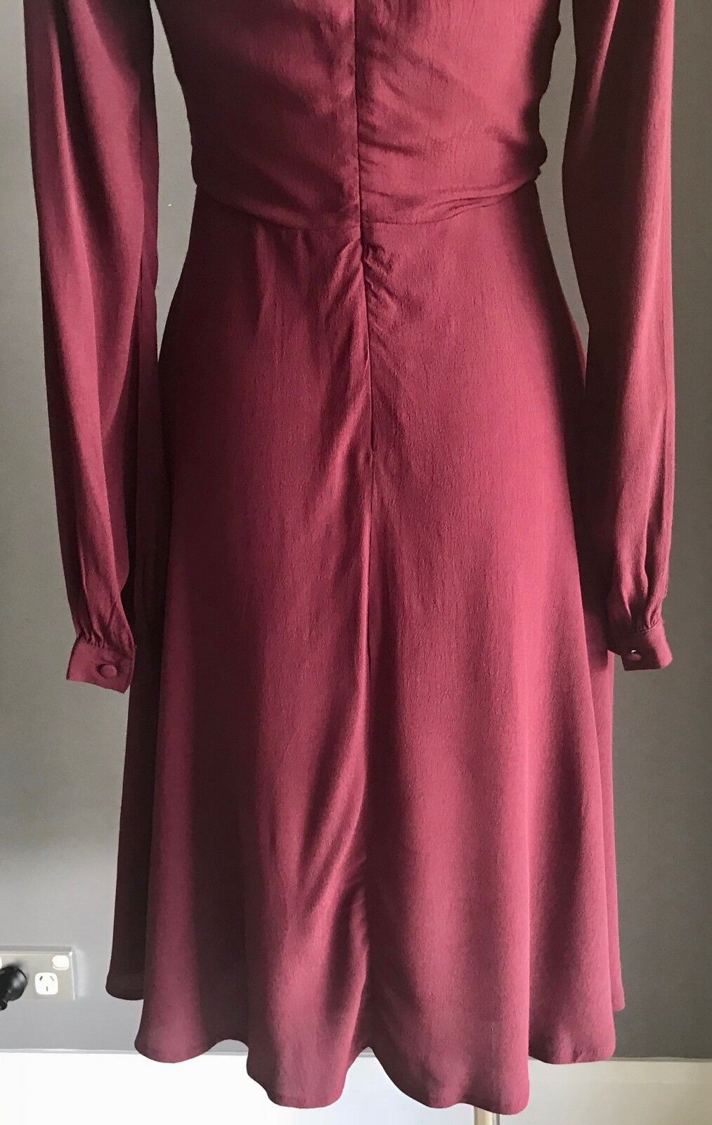 GLAMOROUS TALL ASOS Dress Tie at Chest Long Sleeve Burgundy Berry Size 8 NEW
