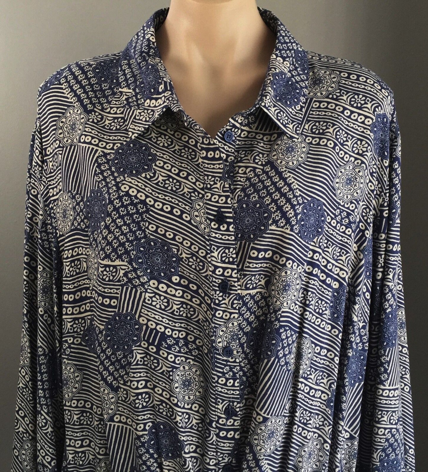 ASOS Romper Blue & Beige Tile Print Long Sleeve Shorts Playsuit Plus Size 26 NEW