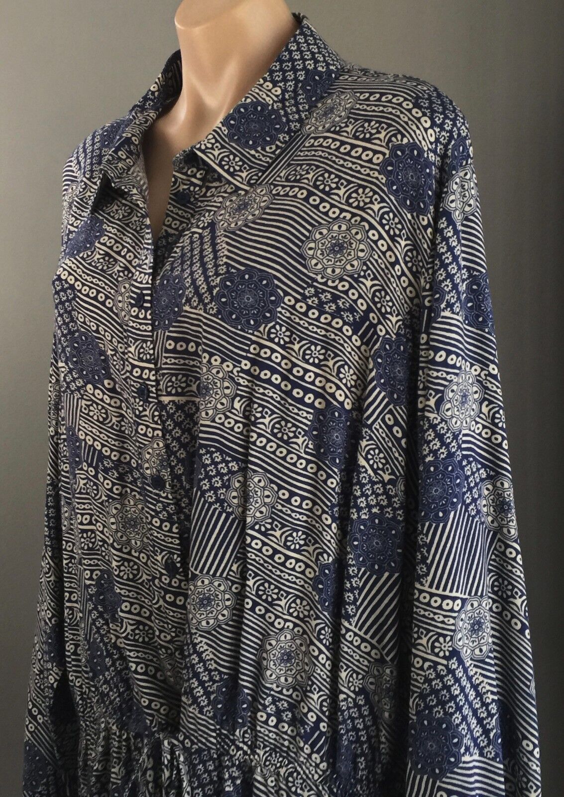 ASOS Romper Blue & Beige Tile Print Long Sleeve Shorts Playsuit Plus Size 26 NEW