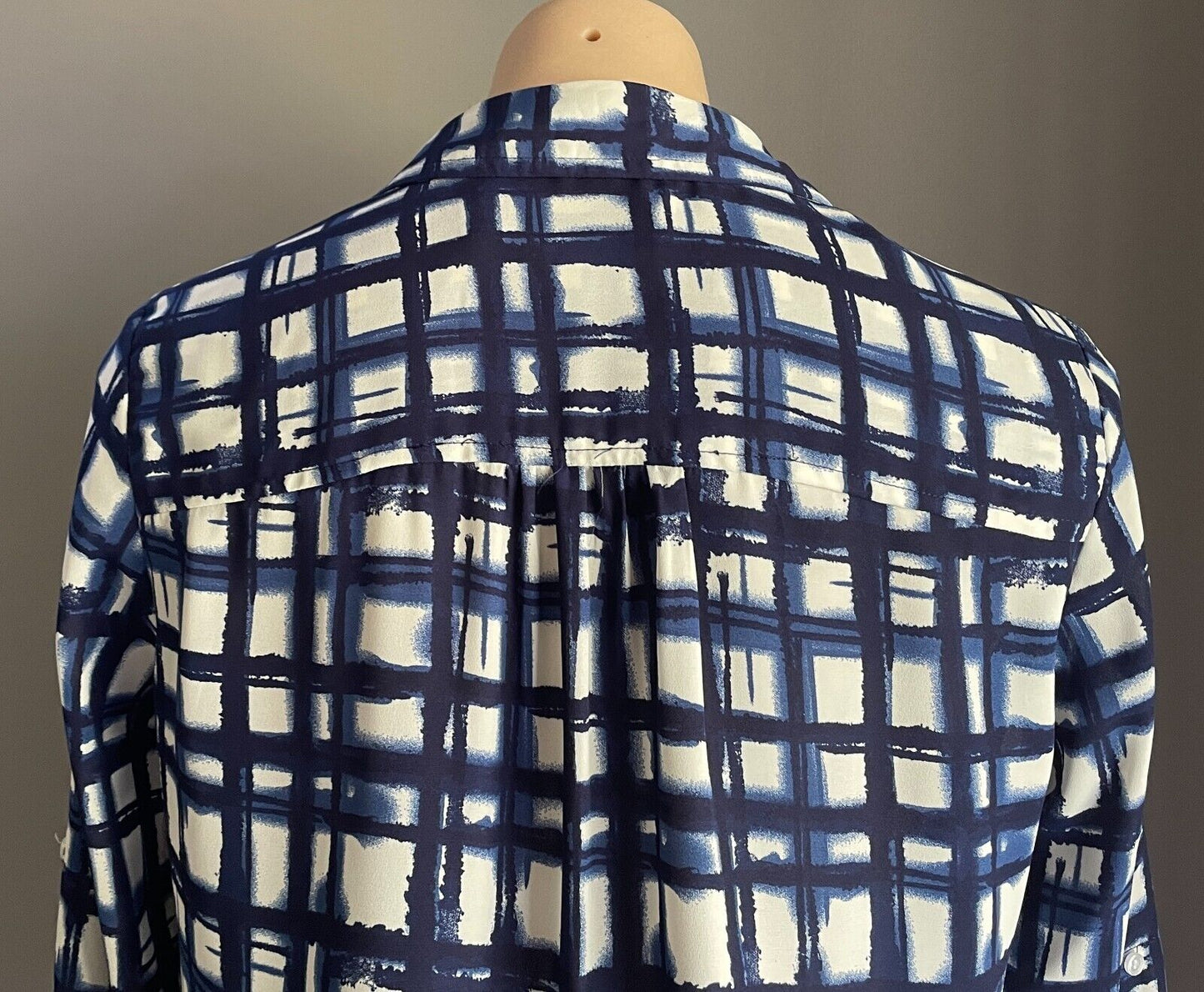 PETER MORRISSEY Shirt Blue White Irregular Check Print Long Sleeve Size 12 NEW